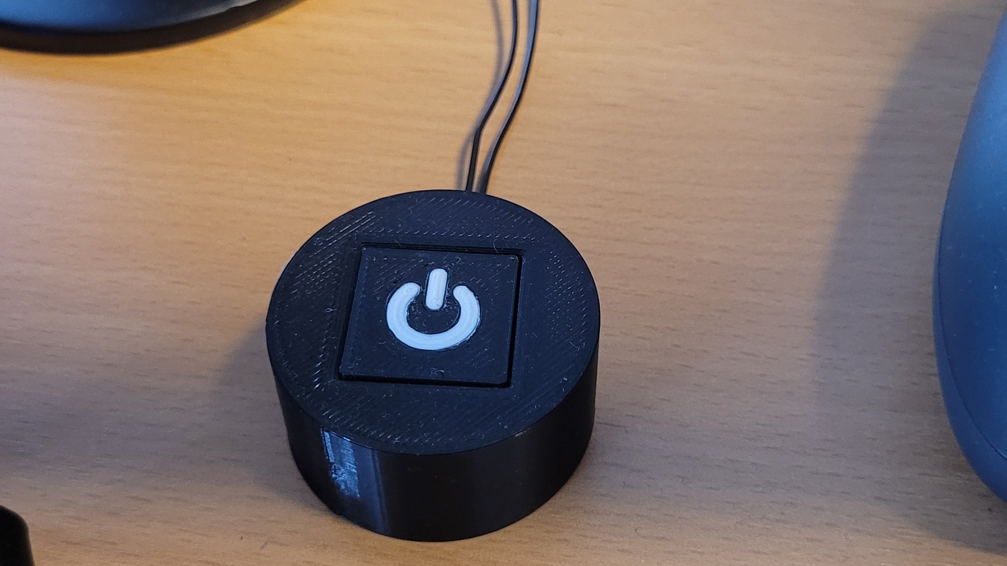 Nút nguồn bên ngoài cho máy tính PC