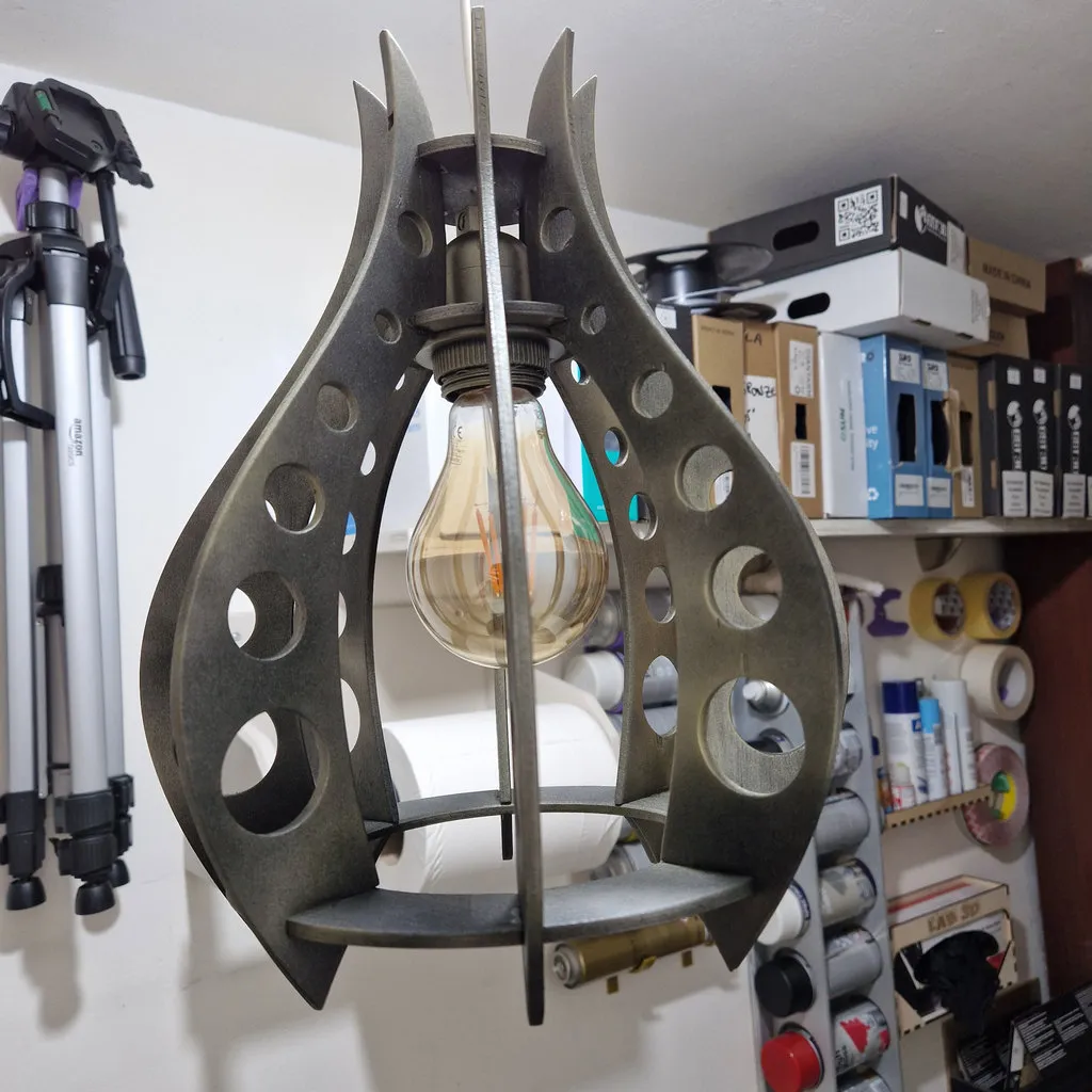 Đèn bàn gỗ làm từ ván ép 5mm có thể in được