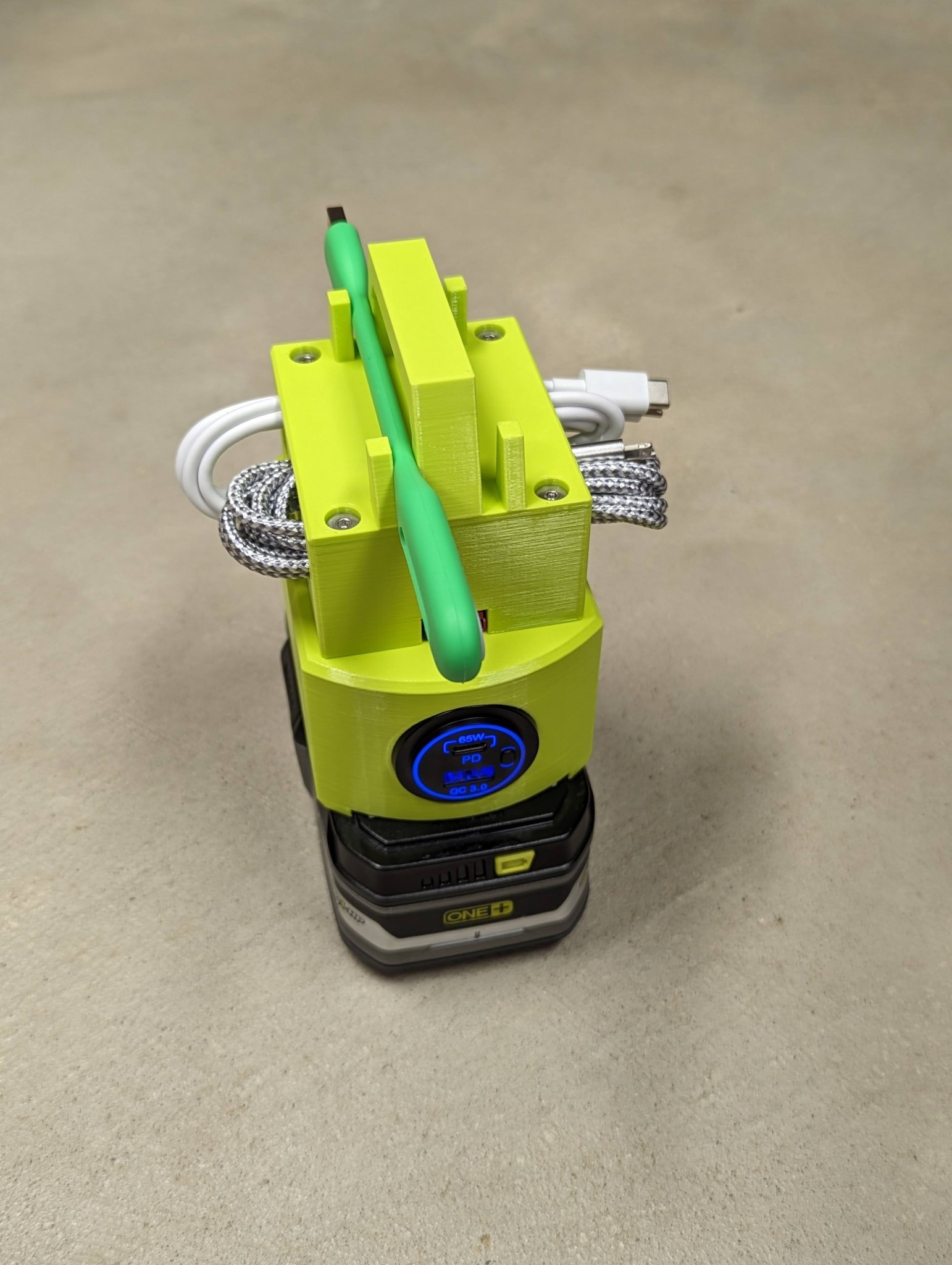 Sạc USB-C 65W tương thích với pin Ryobi 18v