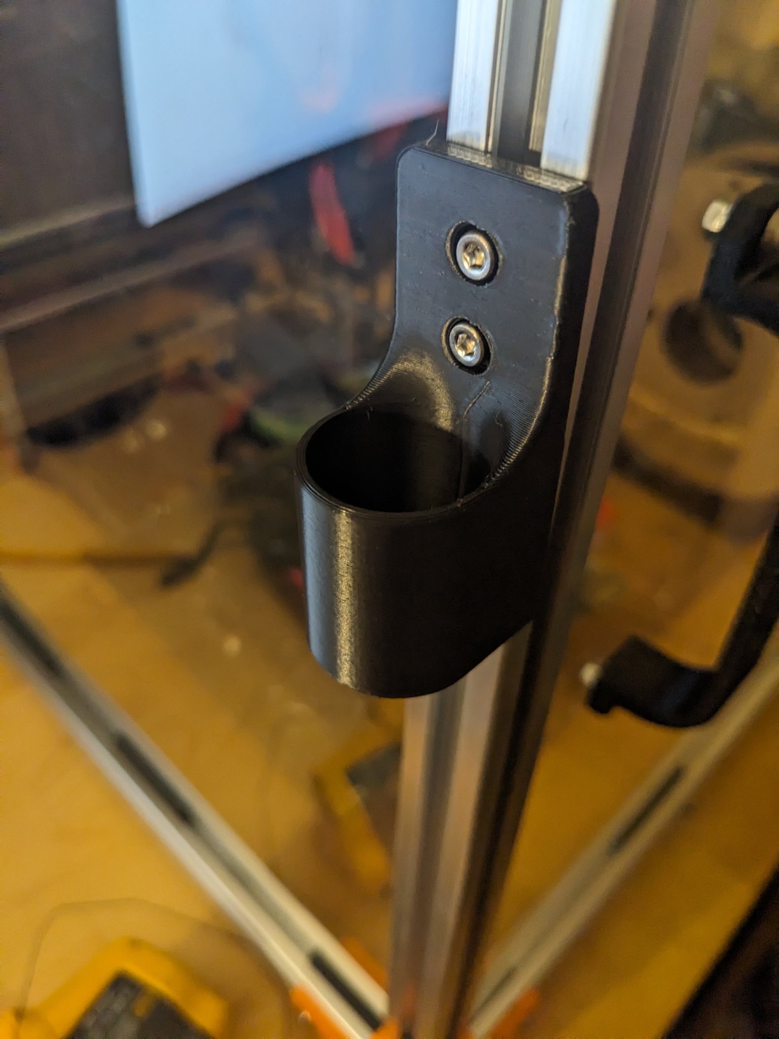 Giá đỡ cho que keo gắn trên thanh nhôm 2020