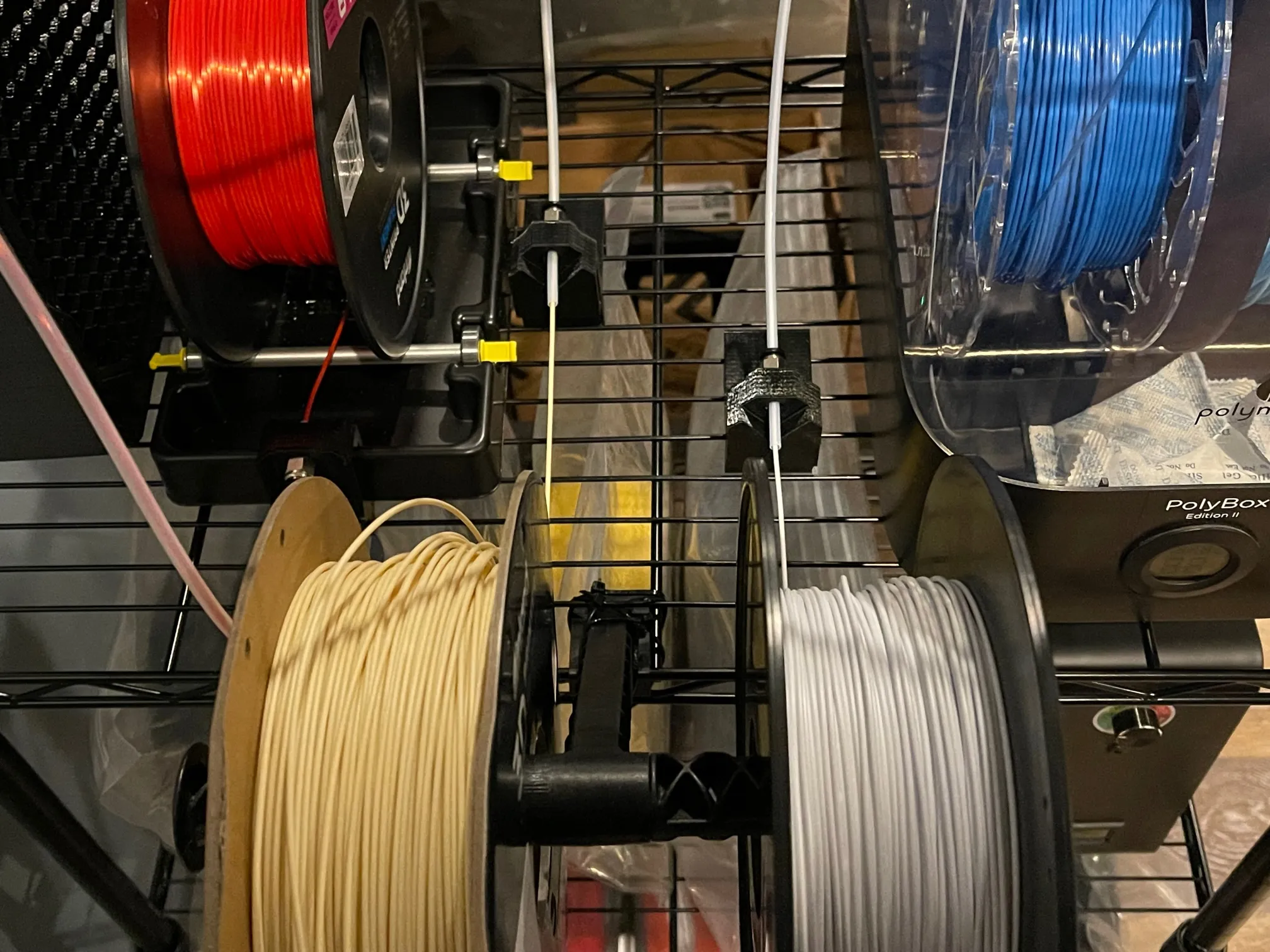 Ghim gắn MMU Spool Holder vào kệ dây HDX Home Depot