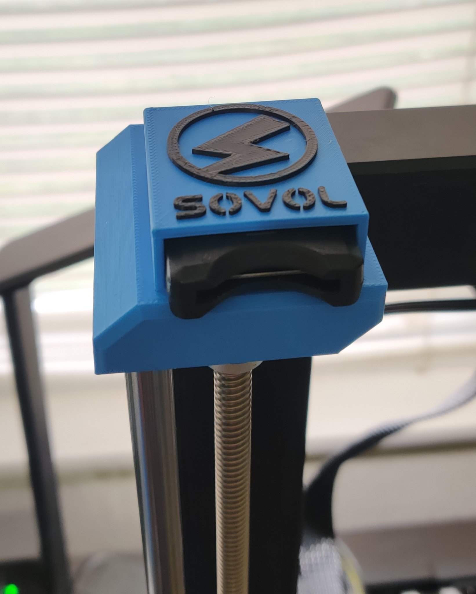 Giá đỡ thanh trái Sv06+ với giá đỡ thẻ SD