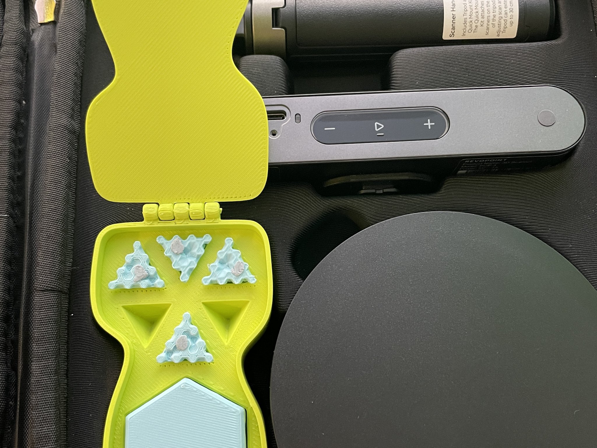 Phụ kiện chèn cho hộp Revopoint POP hỗ trợ quét 3D