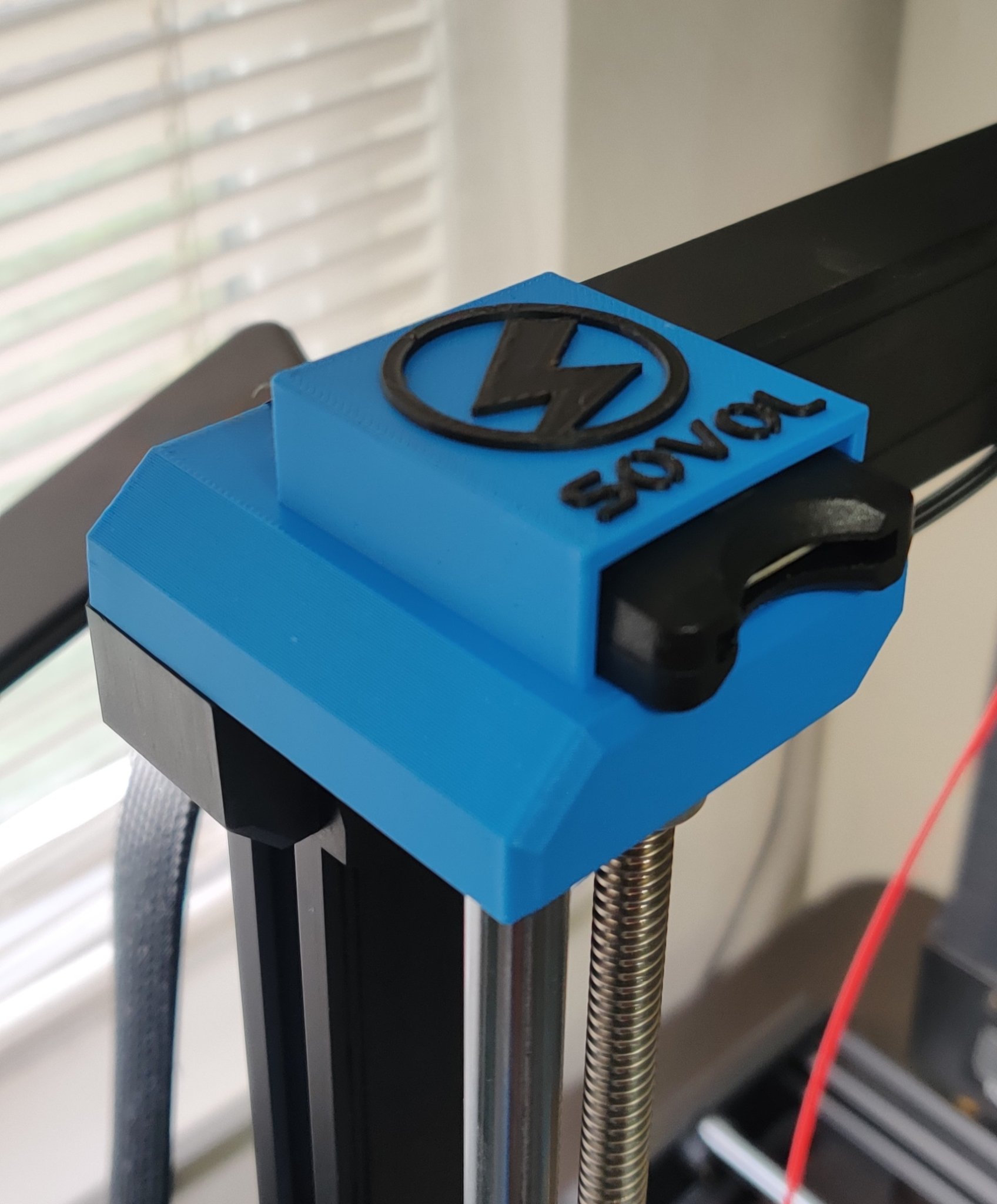 Giá đỡ thanh trái Sv06+ với giá đỡ thẻ SD