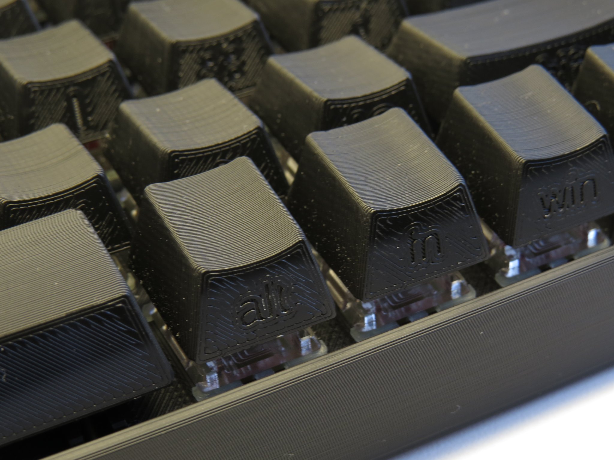 Bàn phím cơ Pi Pico với bố cục Tada68