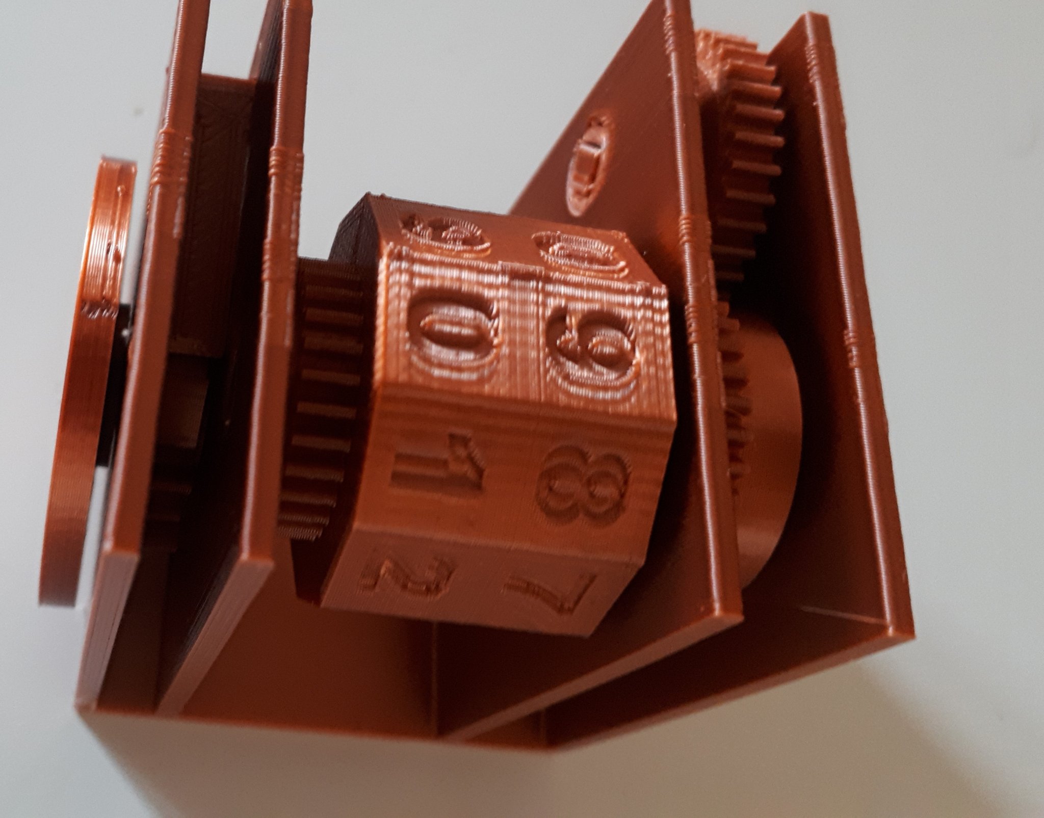 Máy tính cơ học thiết kế mô-đun cho phép tính toán lớn