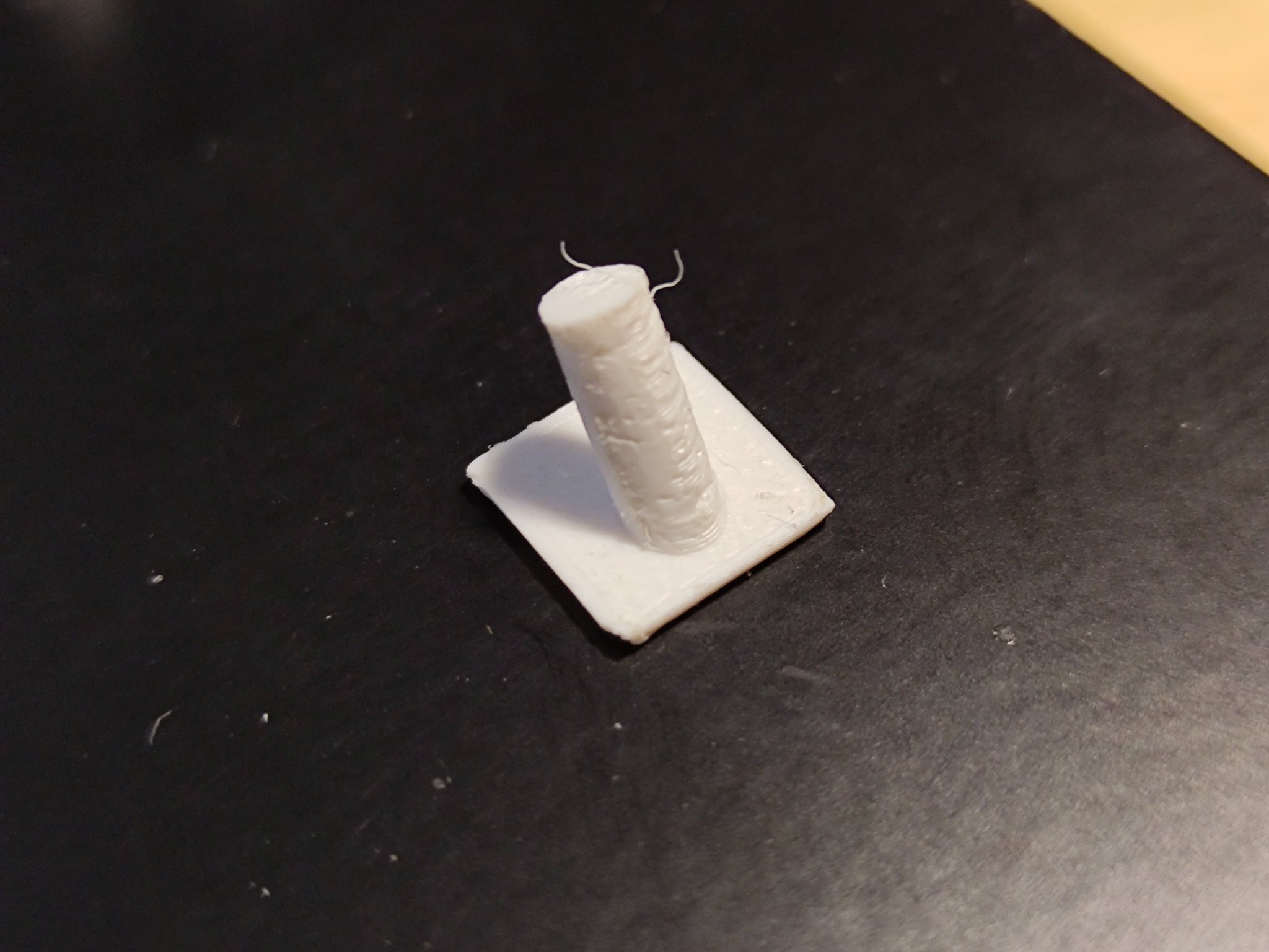 Móc treo nhẹ cho bộ sưu tập đồ trang trí