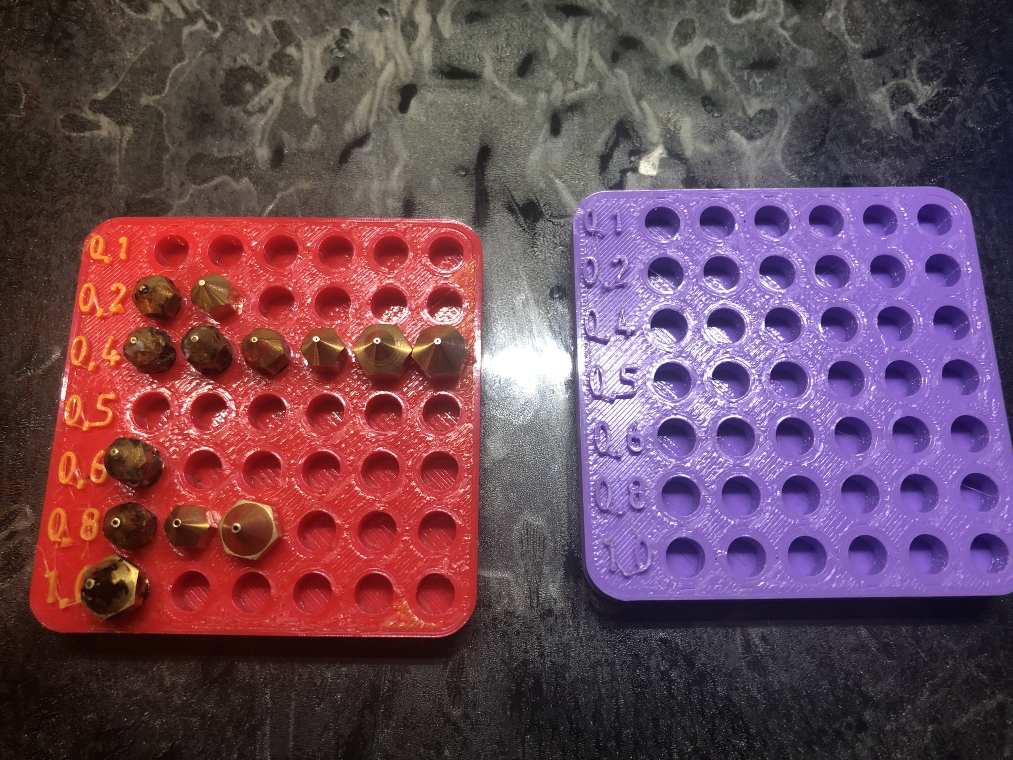 Giá đỡ và hộp chứa đầu phun M6 cho máy in 3D