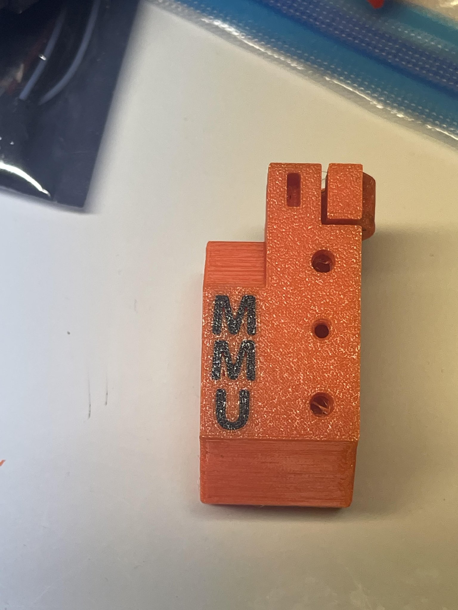 Công cụ chọn lưỡi kép cải tiến cho MMU2 với lỗ khoan lớn