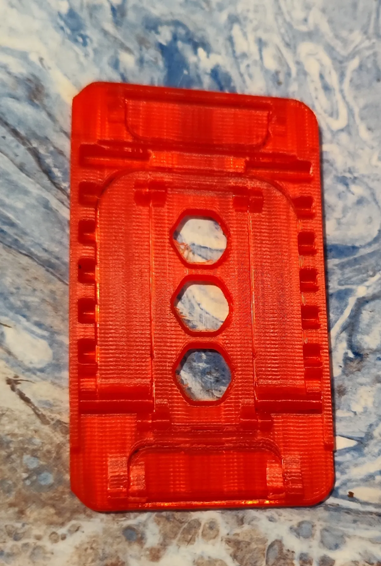 Giá đỡ điện thoại/tablet gập phẳng với chiều cao tăng thêm