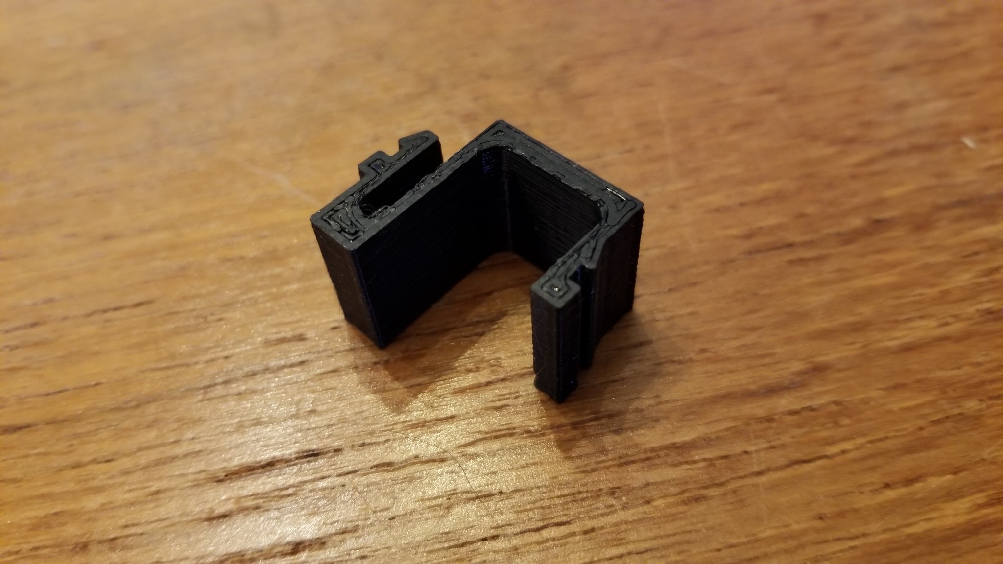 Mặt phẳng tường keystone trống cho bảng điều khiển