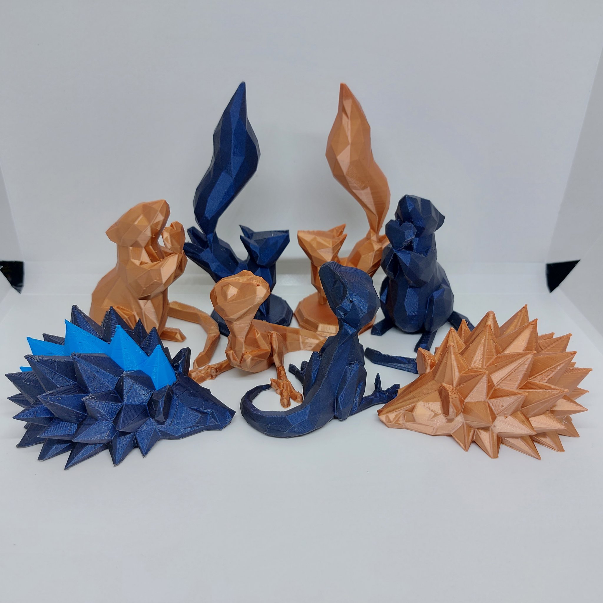 Cáo nhảy múa dễ thương - Mô hình Low Poly không cần hỗ trợ