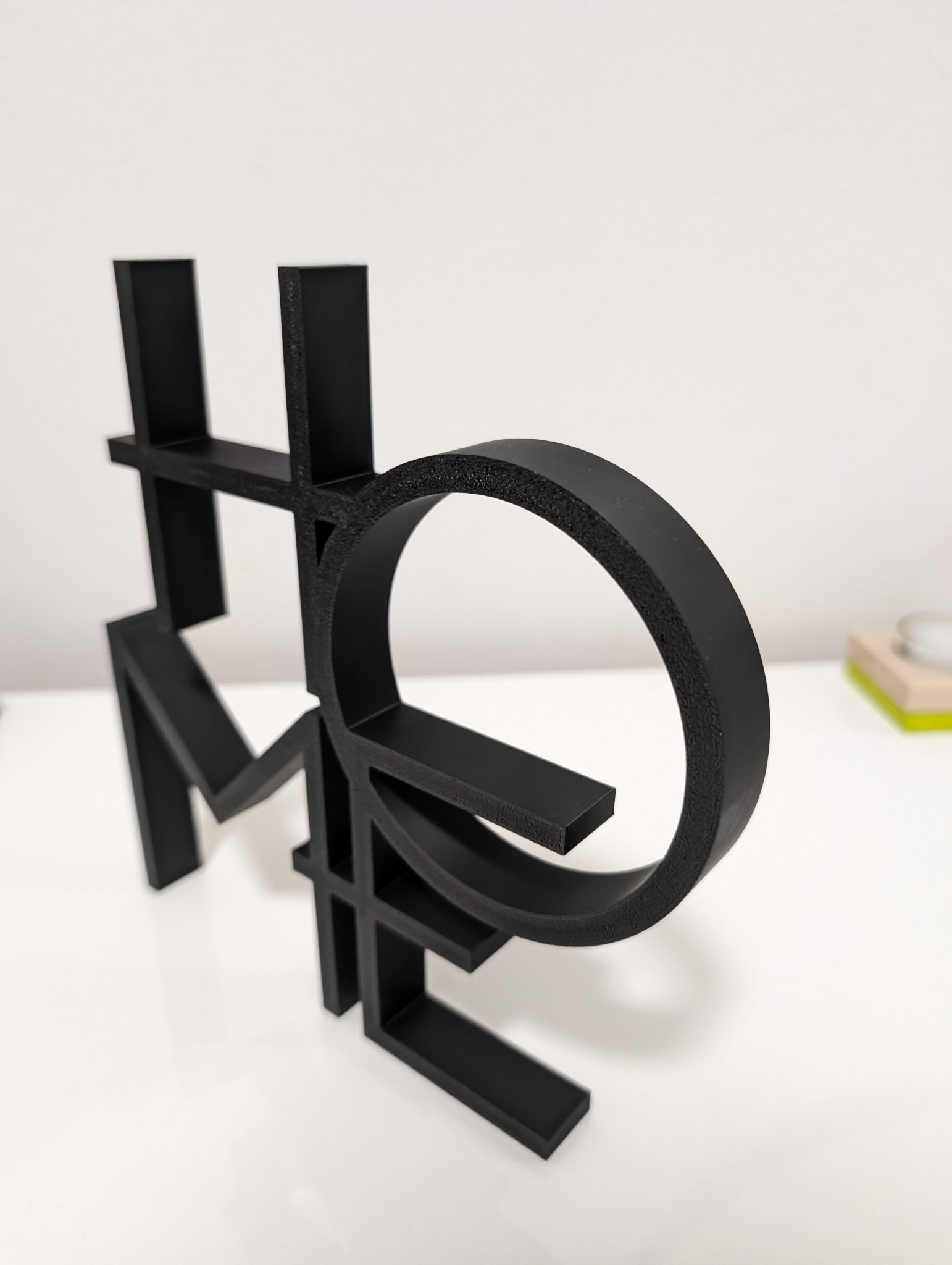 Nghệ thuật đường nét tối giản 'NHÀ