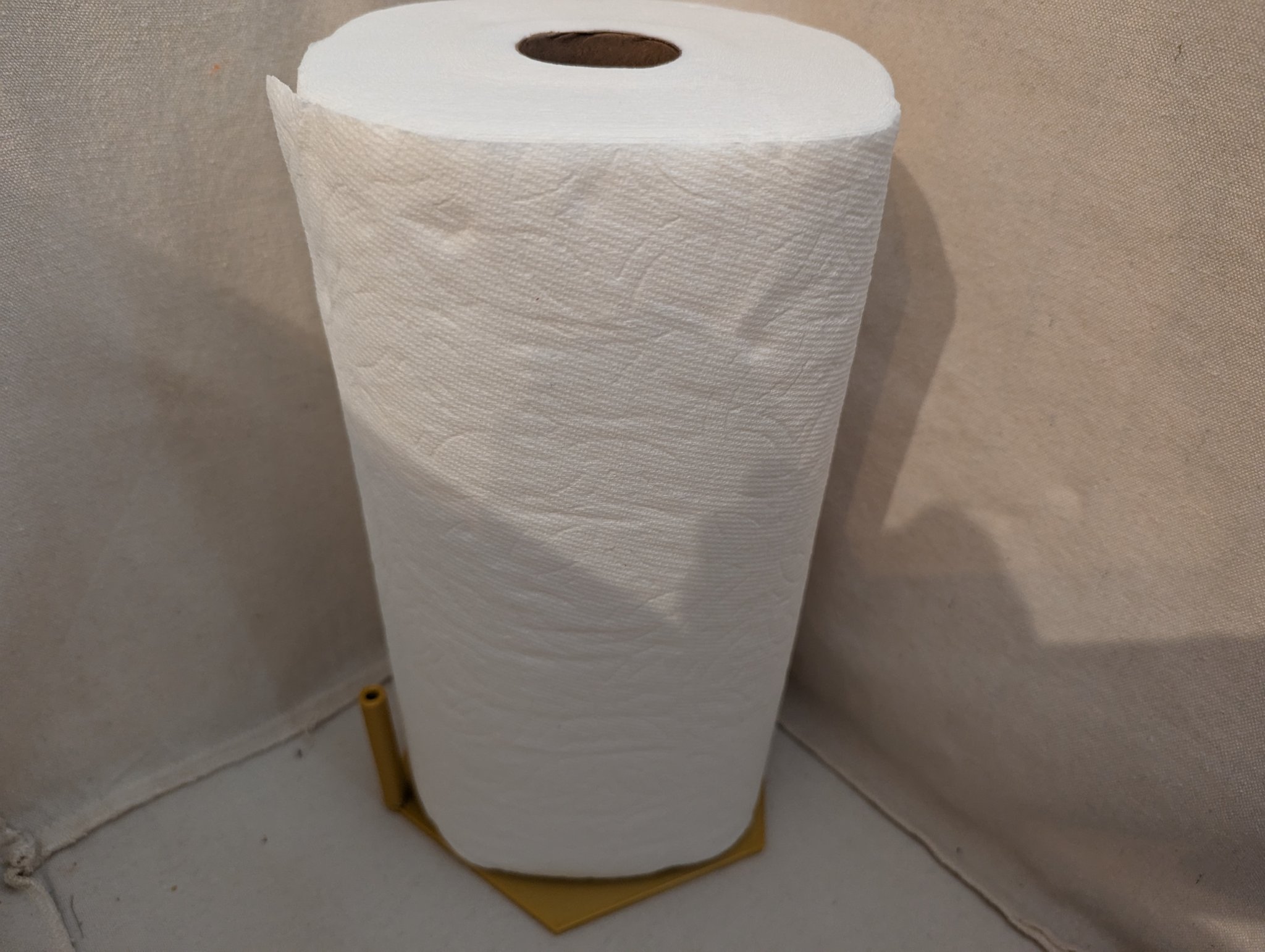 Giá đỡ và kệ cuộn giấy ăn cho phòng ký túc xá