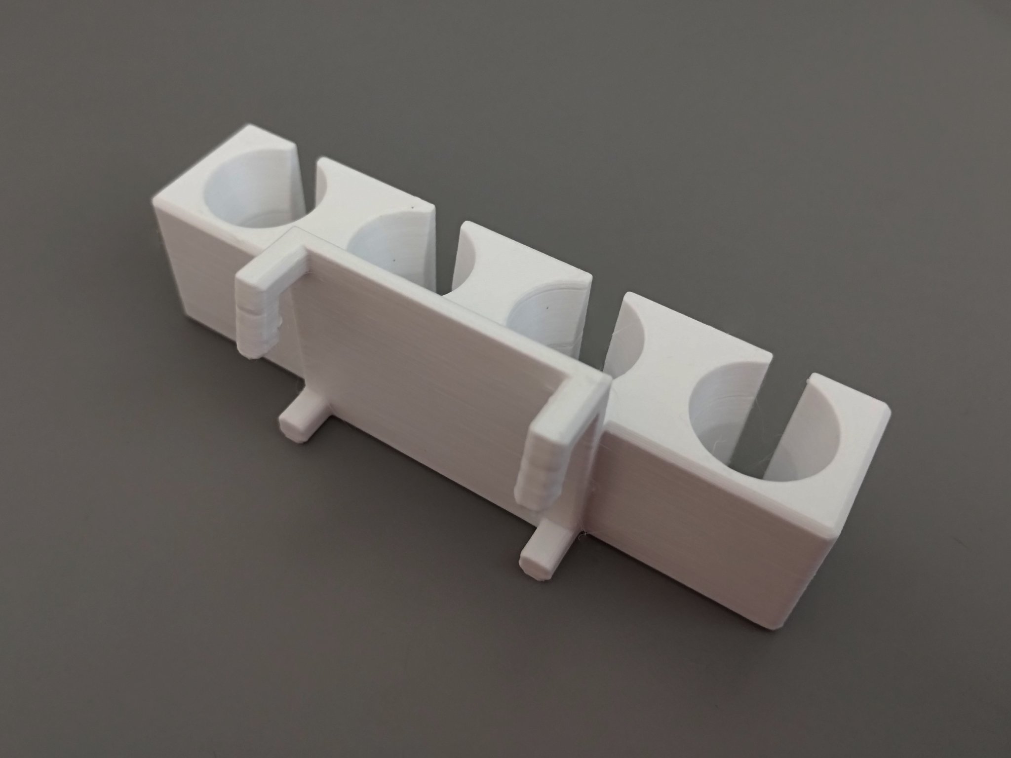 Giá đỡ dụng cụ cho tua vít và móc treo IKEA Skadis