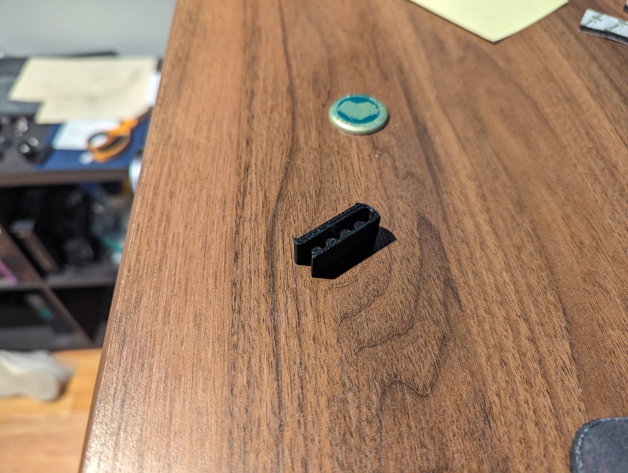 Móc giữ nón kèm đánh dấu vị trí bóng golf