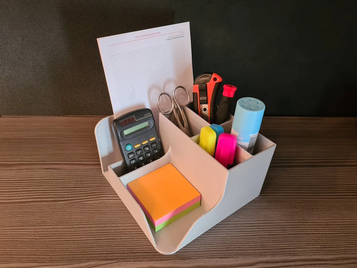 Giá đỡ tổ chức văn phòng tiện lợi cho không gian làm việc