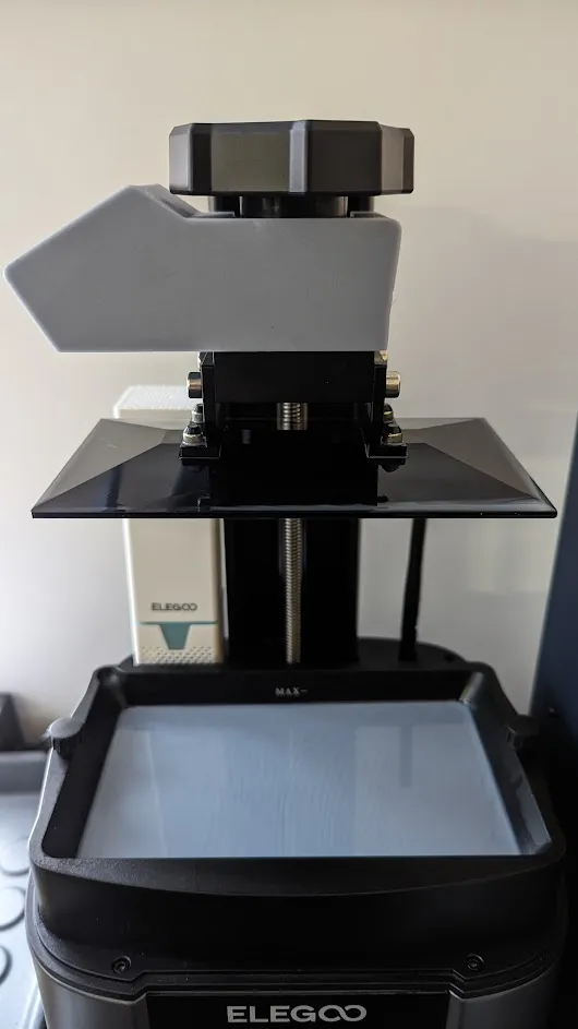 Giá đỡ nhỏ giọt nghiêng cho Elegoo Mars 4 Ultra và Saturn 3 Ultra