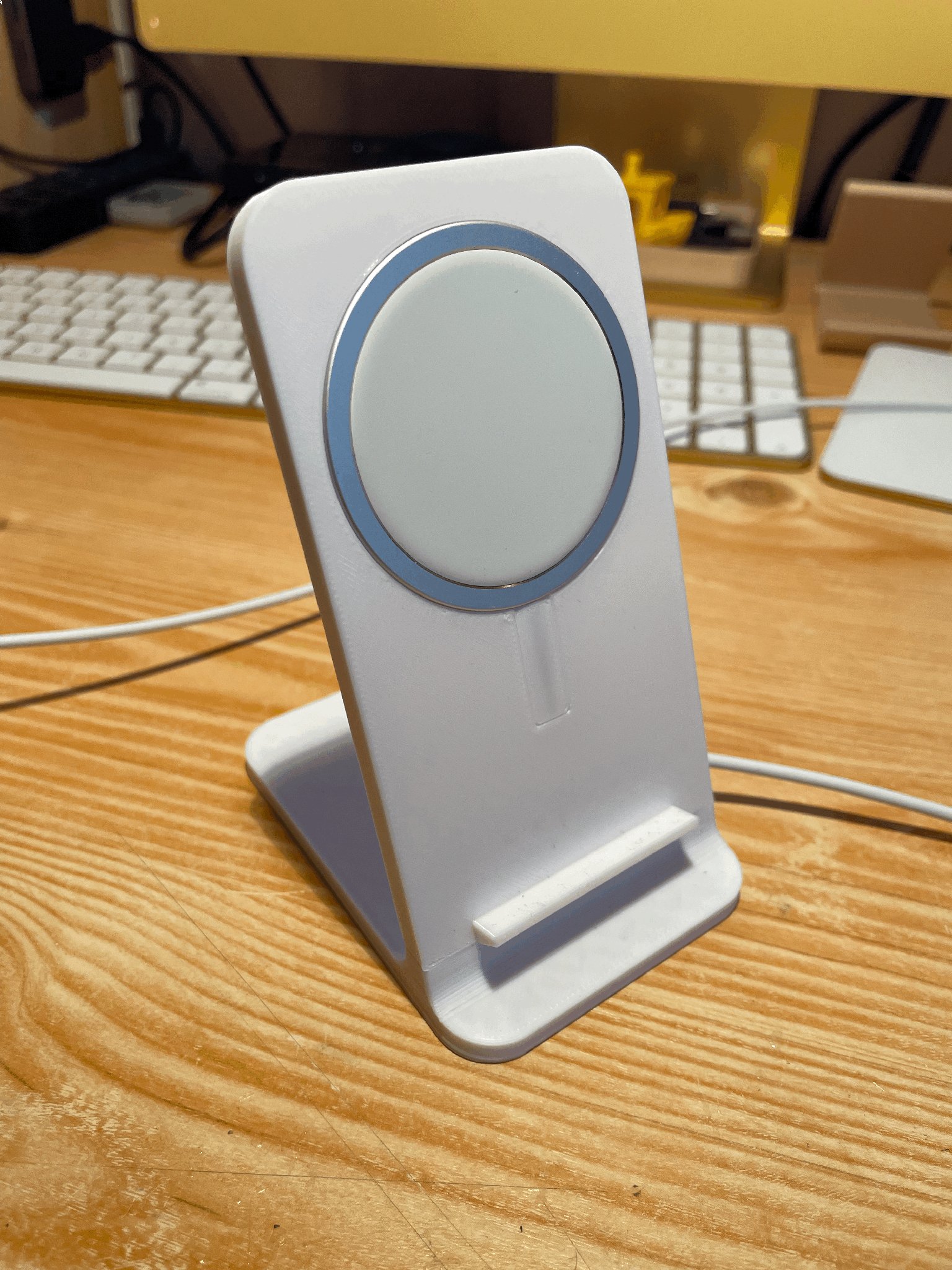 Giá đỡ MagSafe cho iPhone 12/13/14