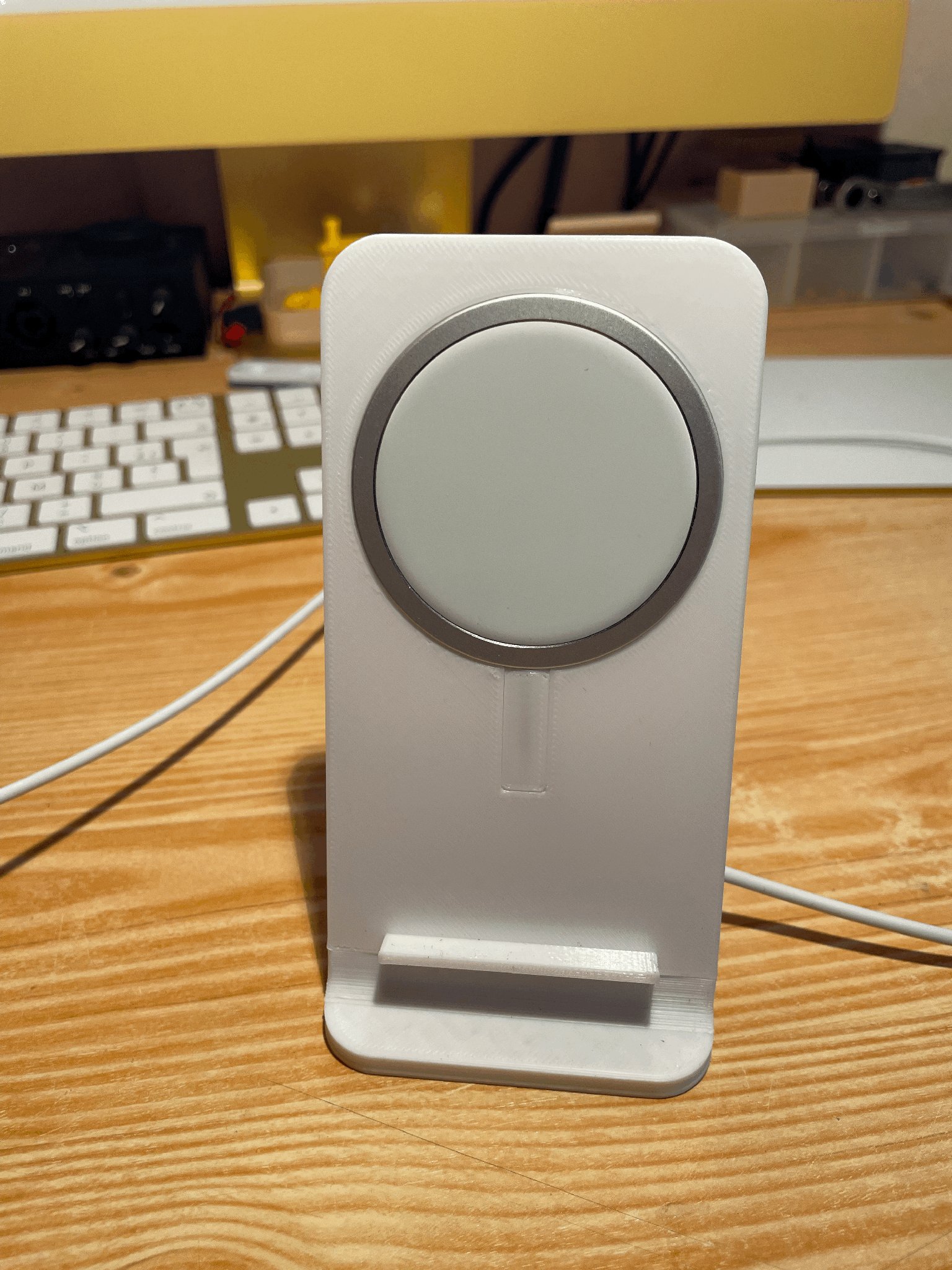 Giá đỡ MagSafe cho iPhone 12/13/14