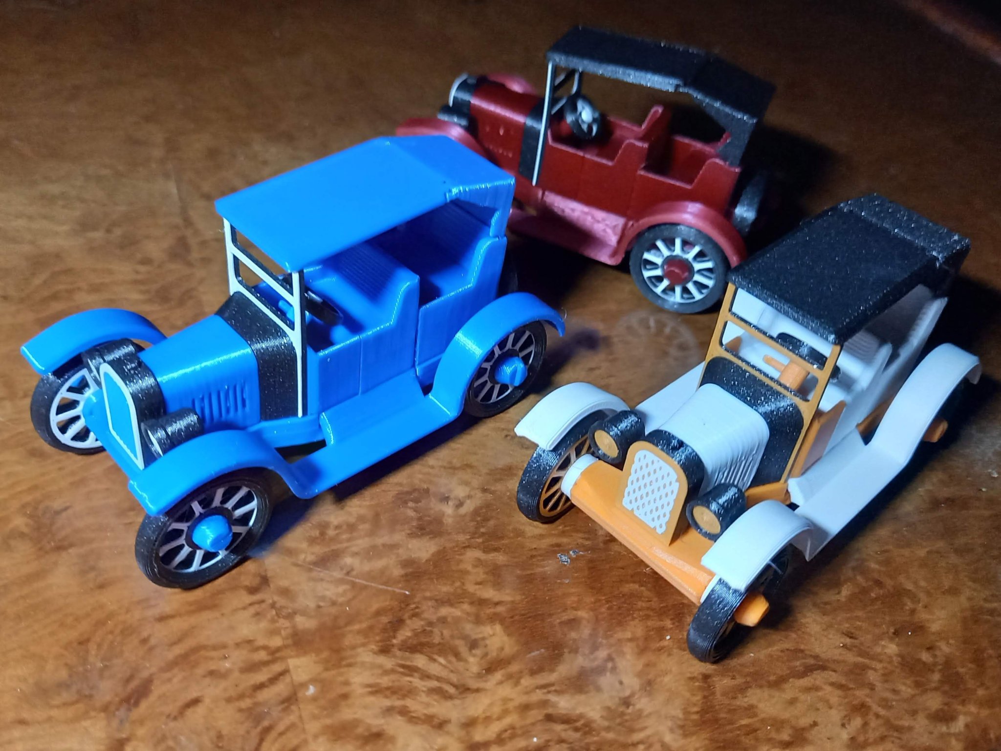 Mô hình ô tô Ford-T v3 từ 33 mảnh ghép