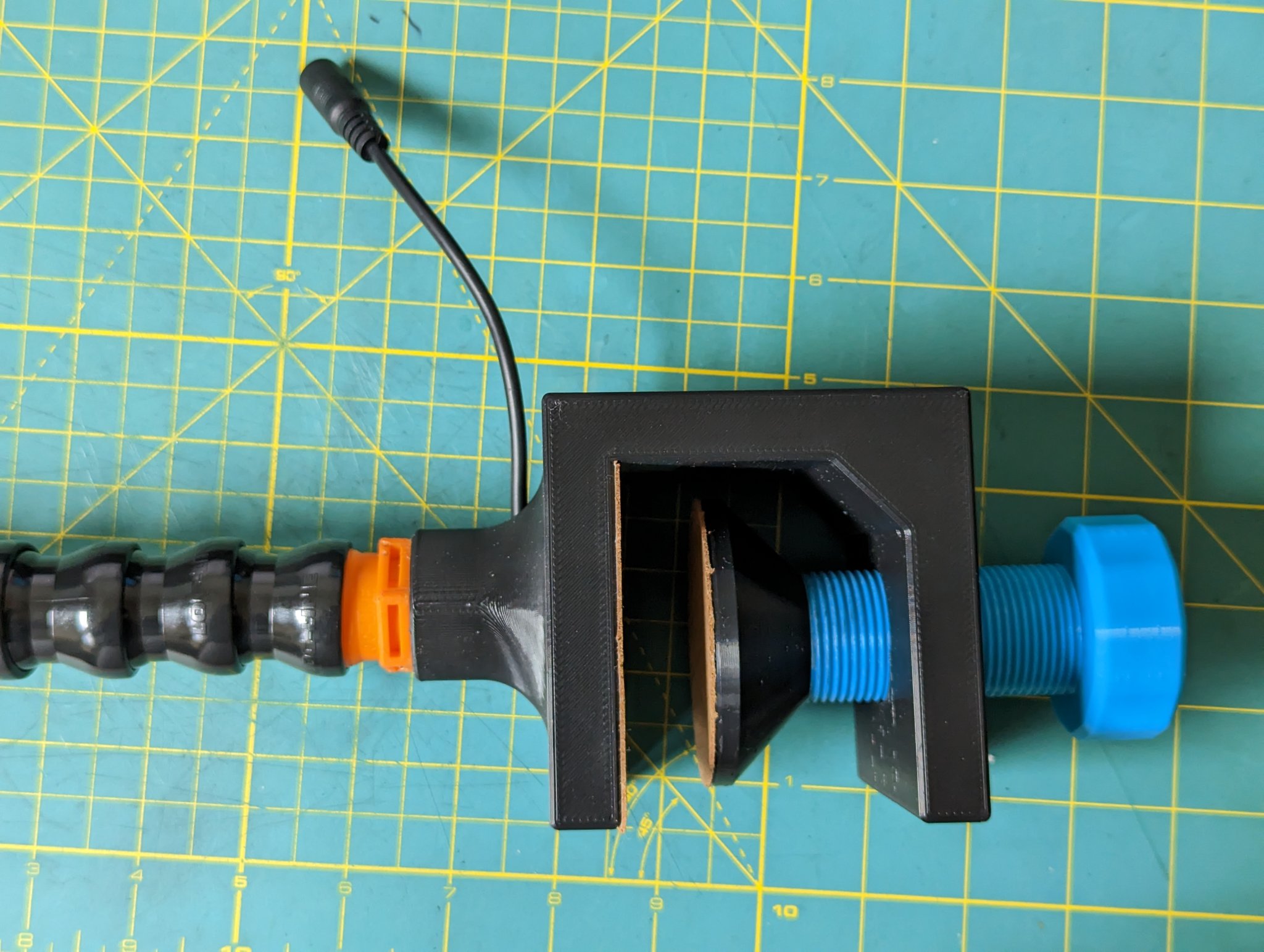 Kẹp với ren NPT 3/4" cho bộ chuyển đổi Loc-Line