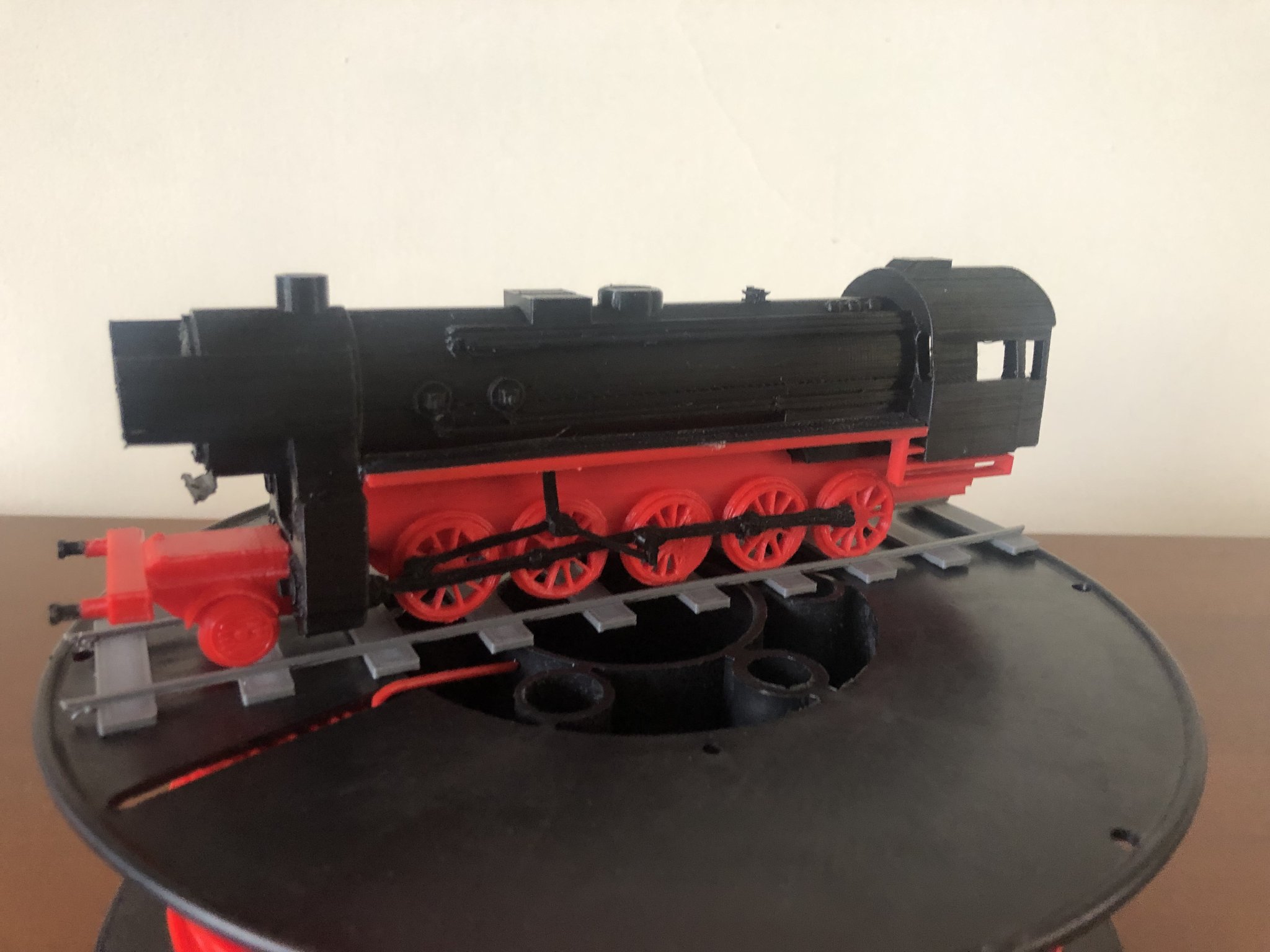 Đầu máy xe lửa BR52 nhiều màu sắc dễ in