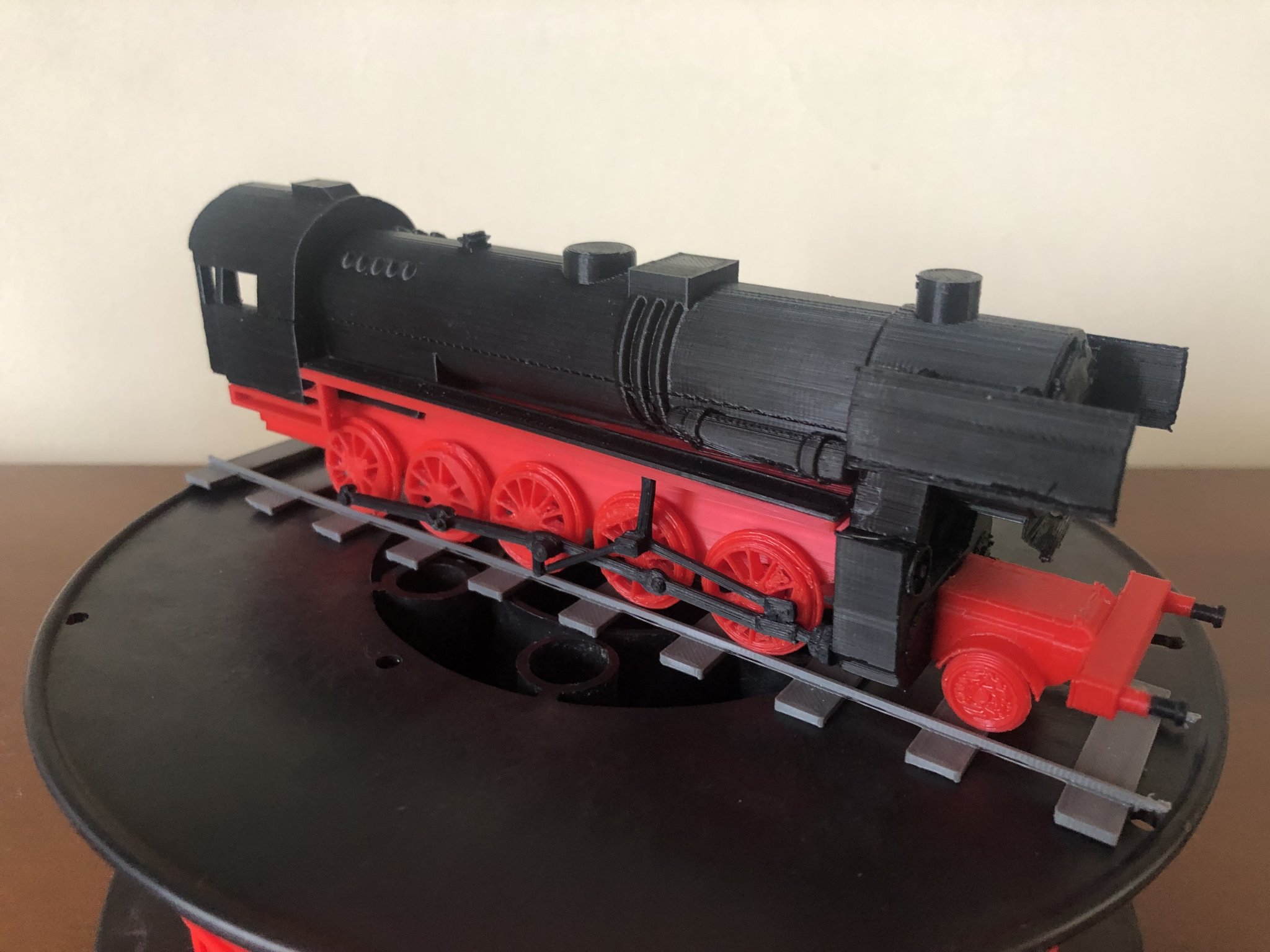 Đầu máy xe lửa BR52 nhiều màu sắc dễ in