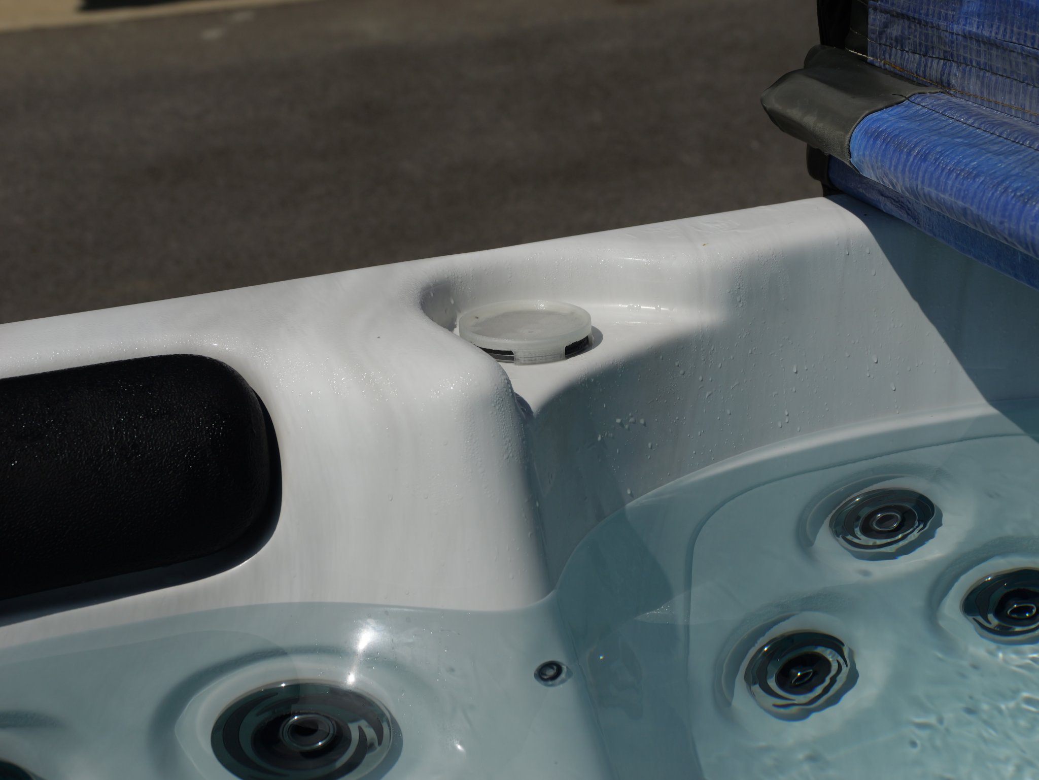 Giá đỡ đồ uống cho đèn Balboa trong bồn tắm SPA