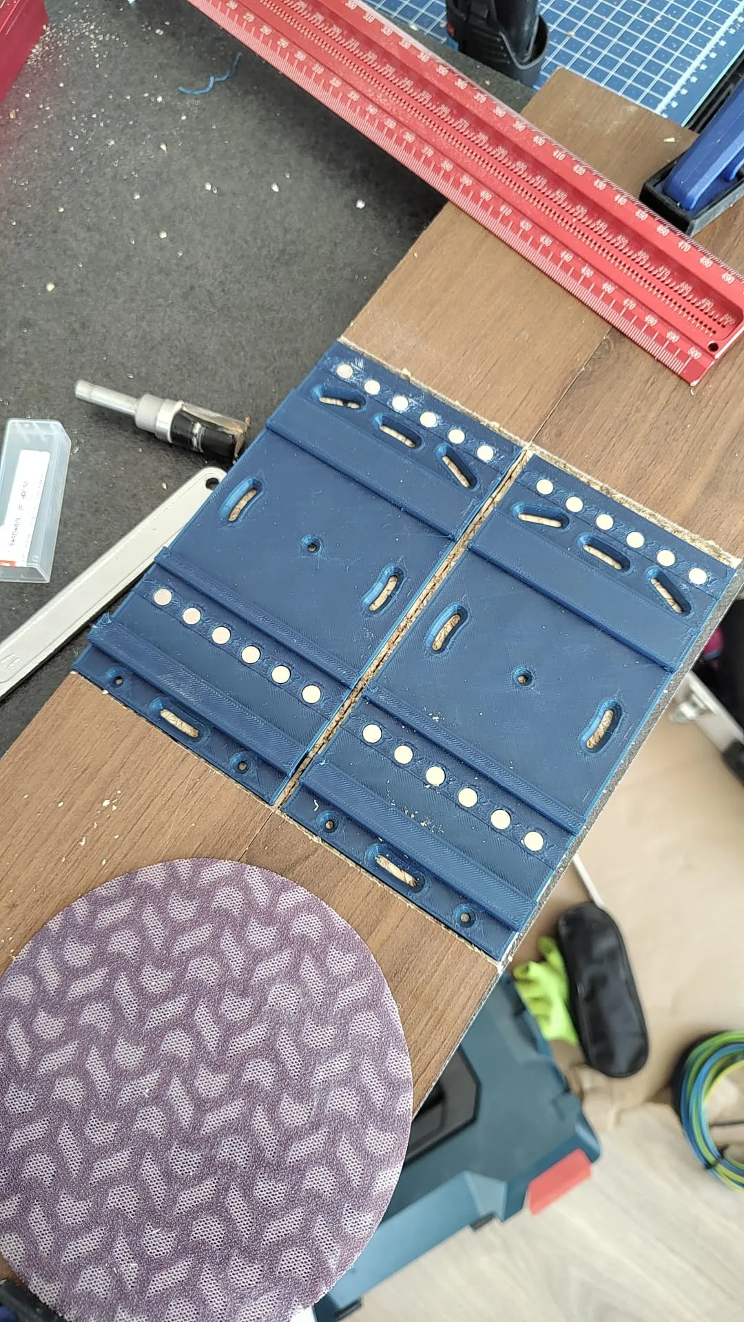 Giá đỡ cho cưa tròn Bosch trên ray FSN