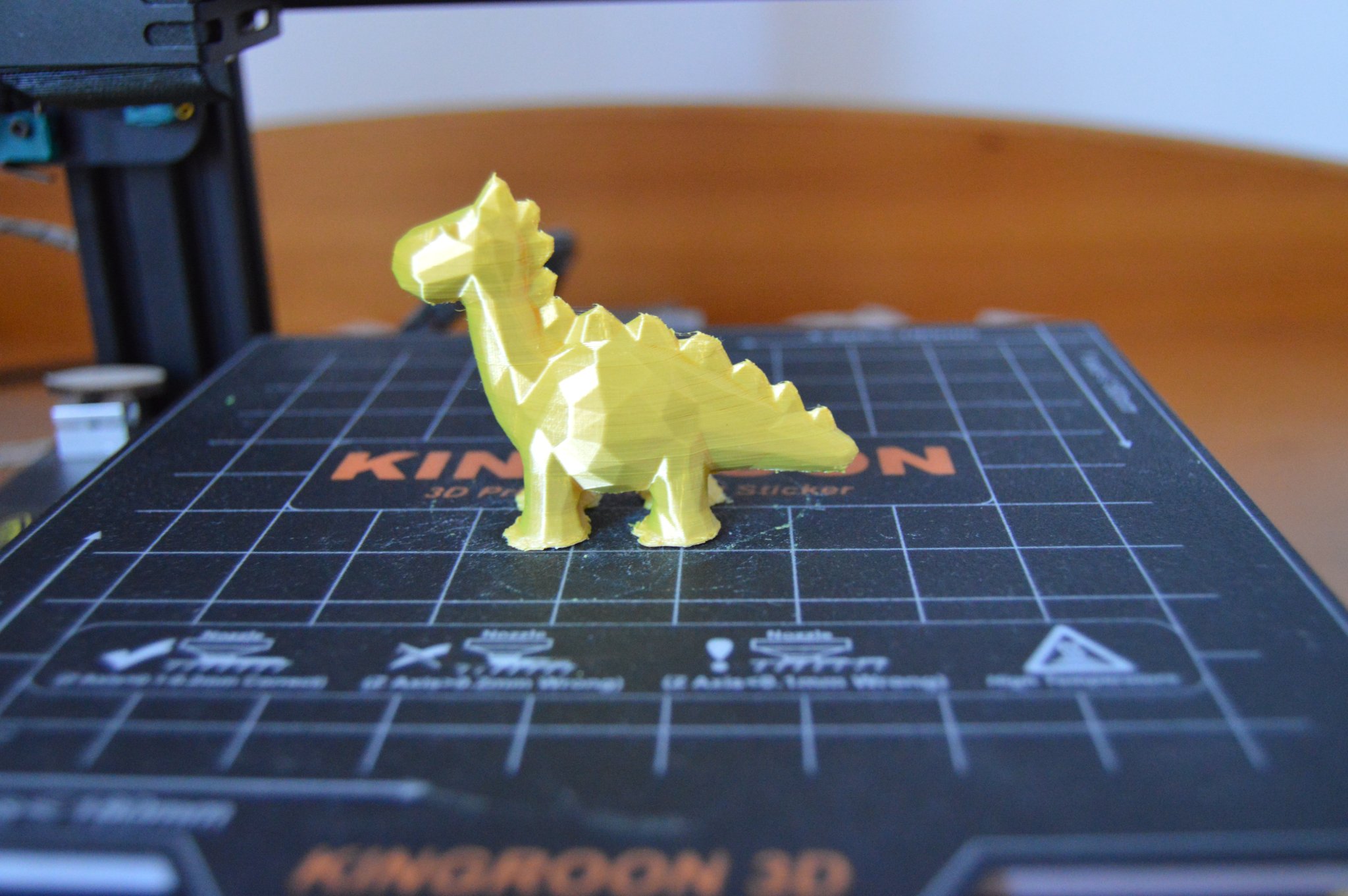 Khủng long stegosaurus phong cách low poly