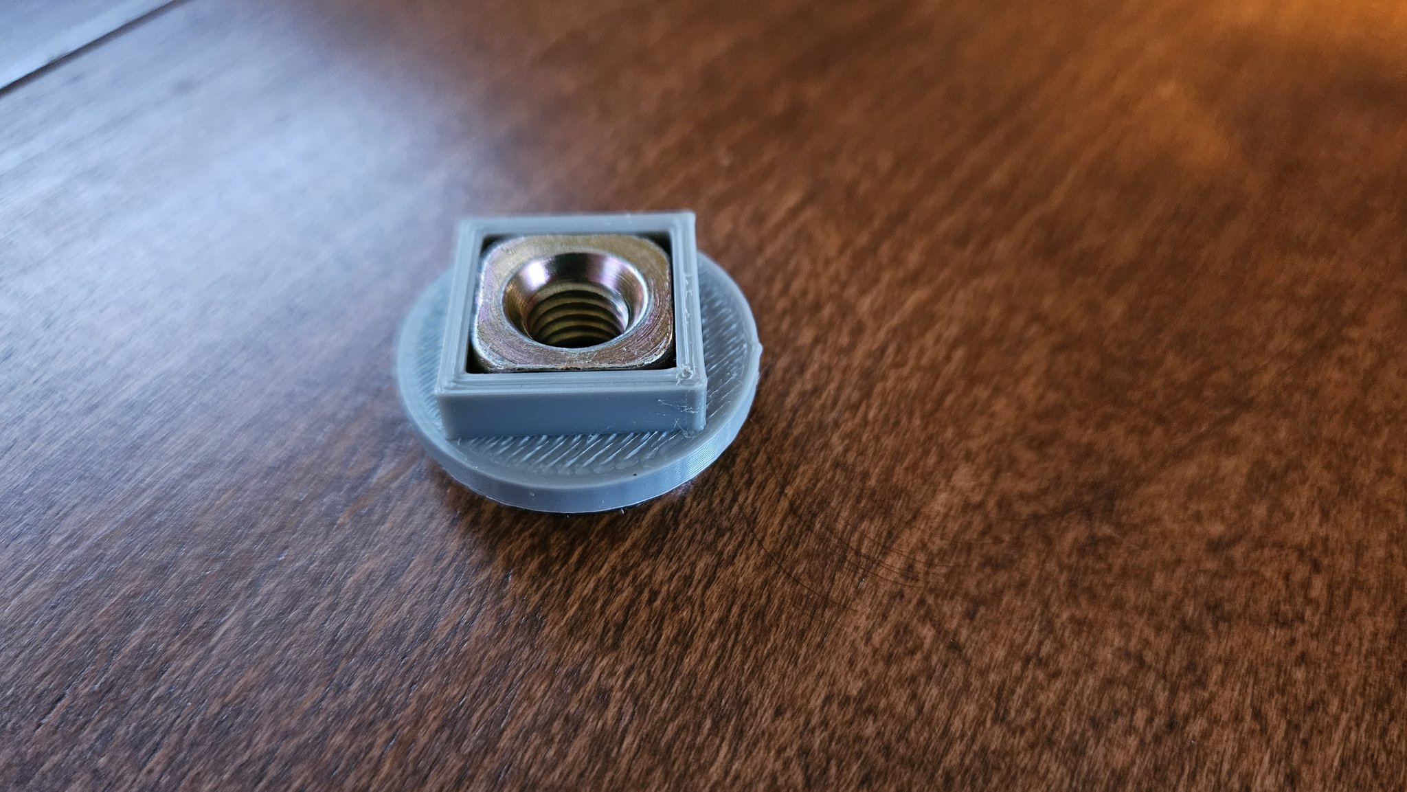 Bộ lắp đặt đèn pha LED 7" Ledur cho xe máy