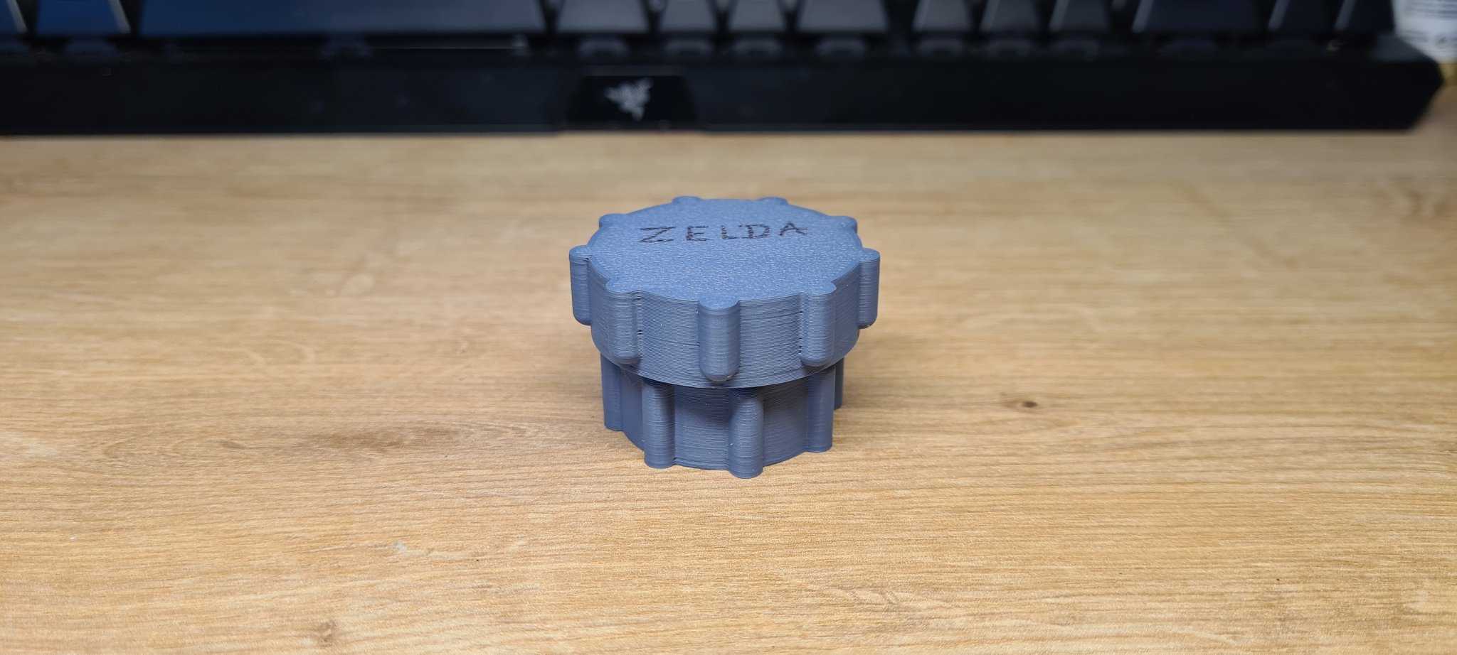 Vỏ NTAG215 cho 28 thẻ đường kính 25mm