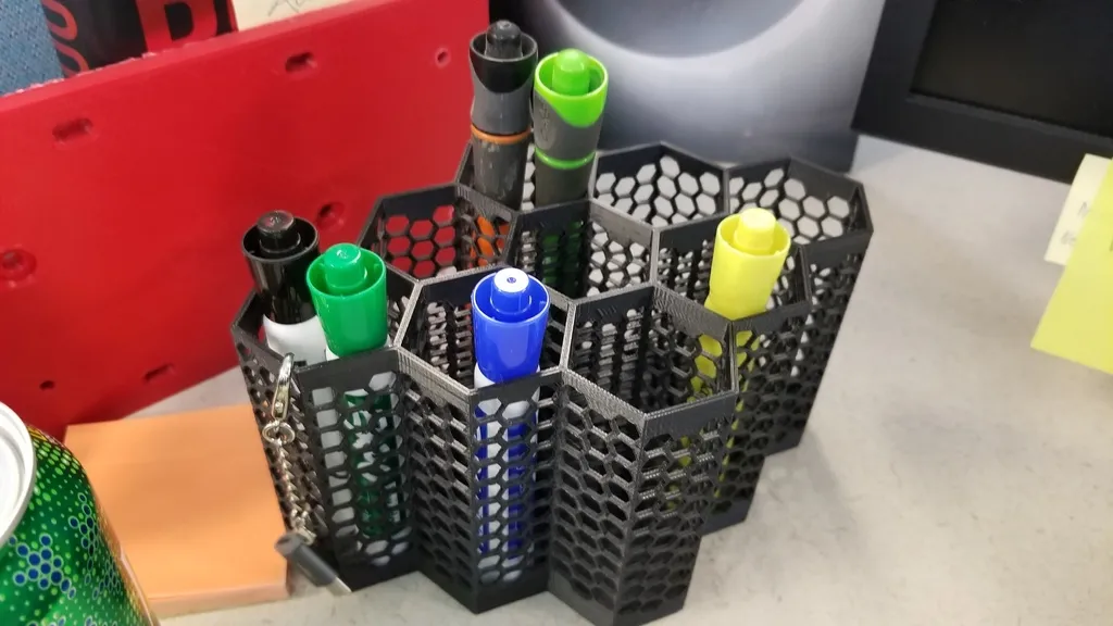 Giá đỡ bàn làm việc họa tiết tổ ong