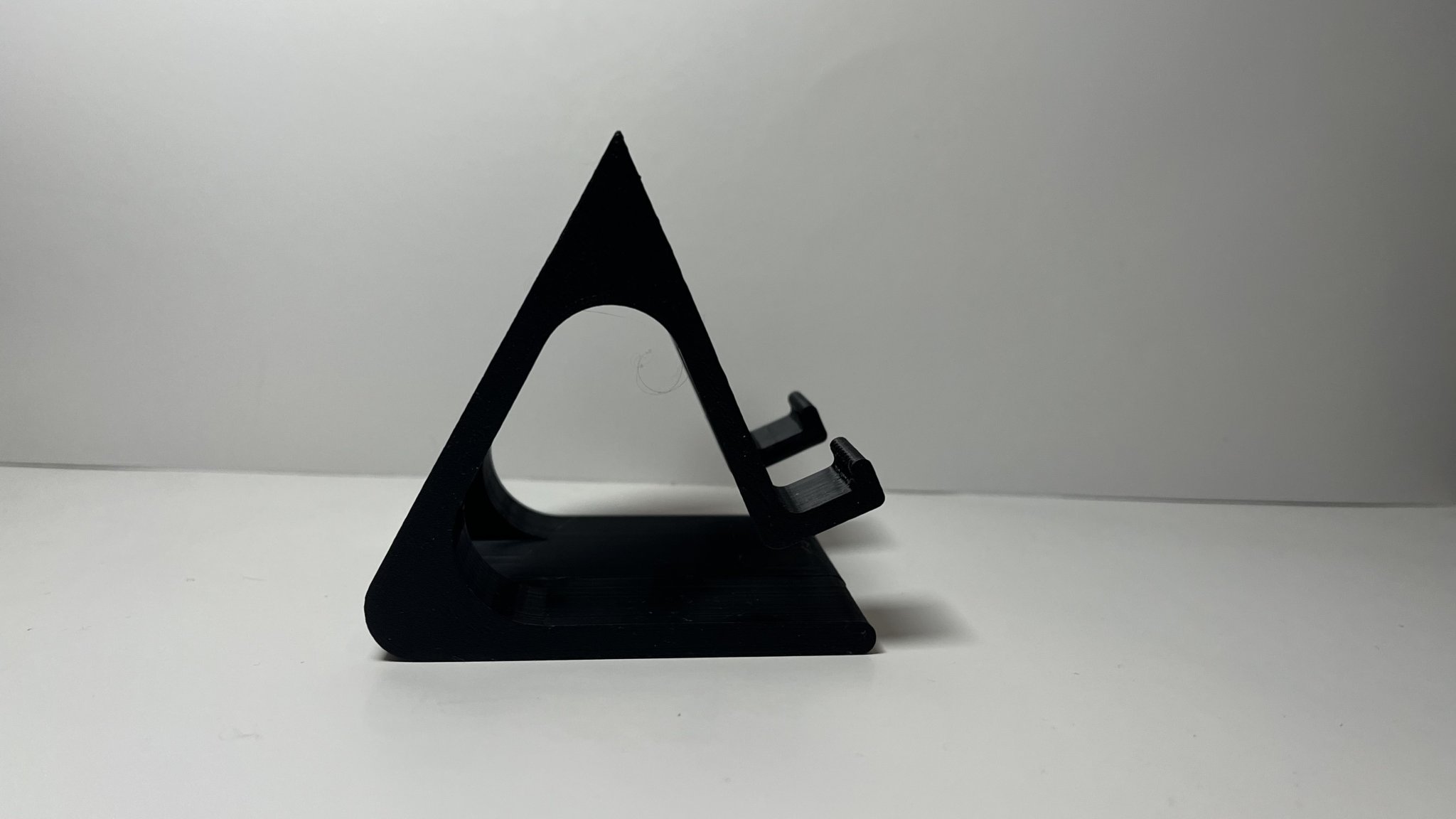 Giá đỡ điện thoại cho điện thoại có ốp bảo vệ