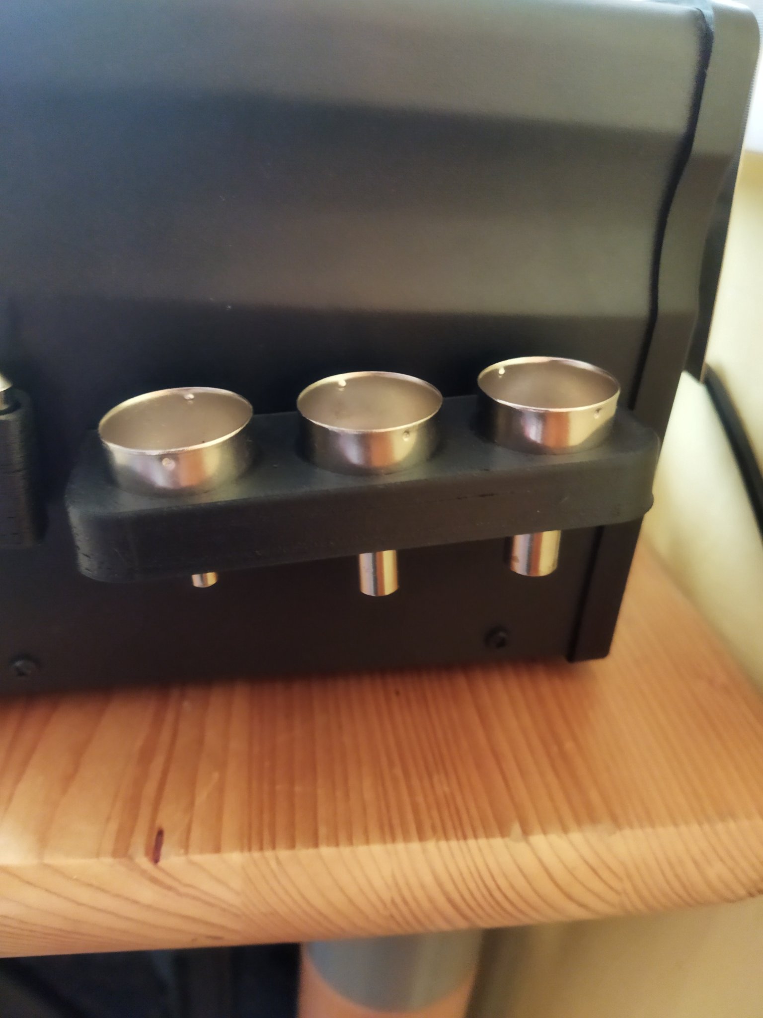 Giá đỡ vòi hàn hơi nóng từ tính cho máy hàn điện tử