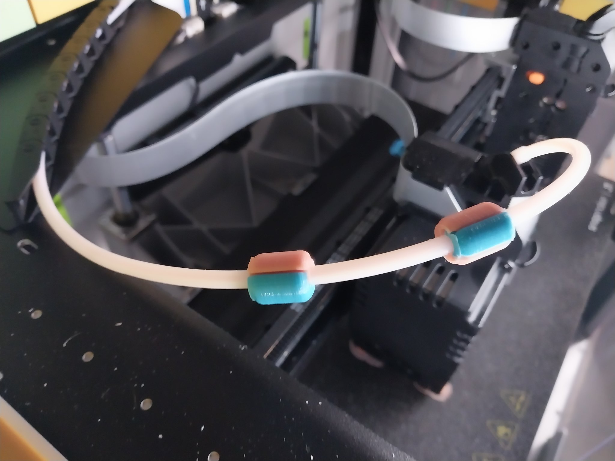 Bảo vệ ống PTFE chống cọ xát cho máy in 3D