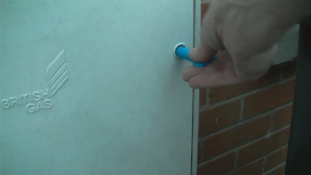 Chìa khóa hình tam giác cho tủ điện/gas dài