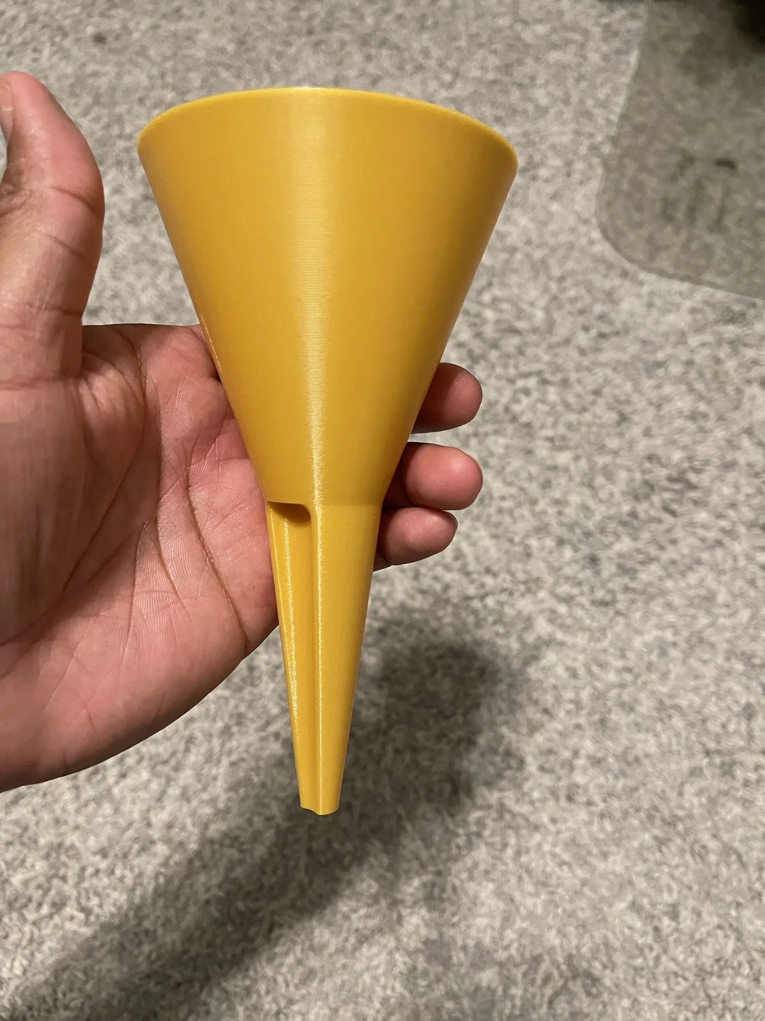 Cái phễu cơ bản cho việc lưu thông không khí