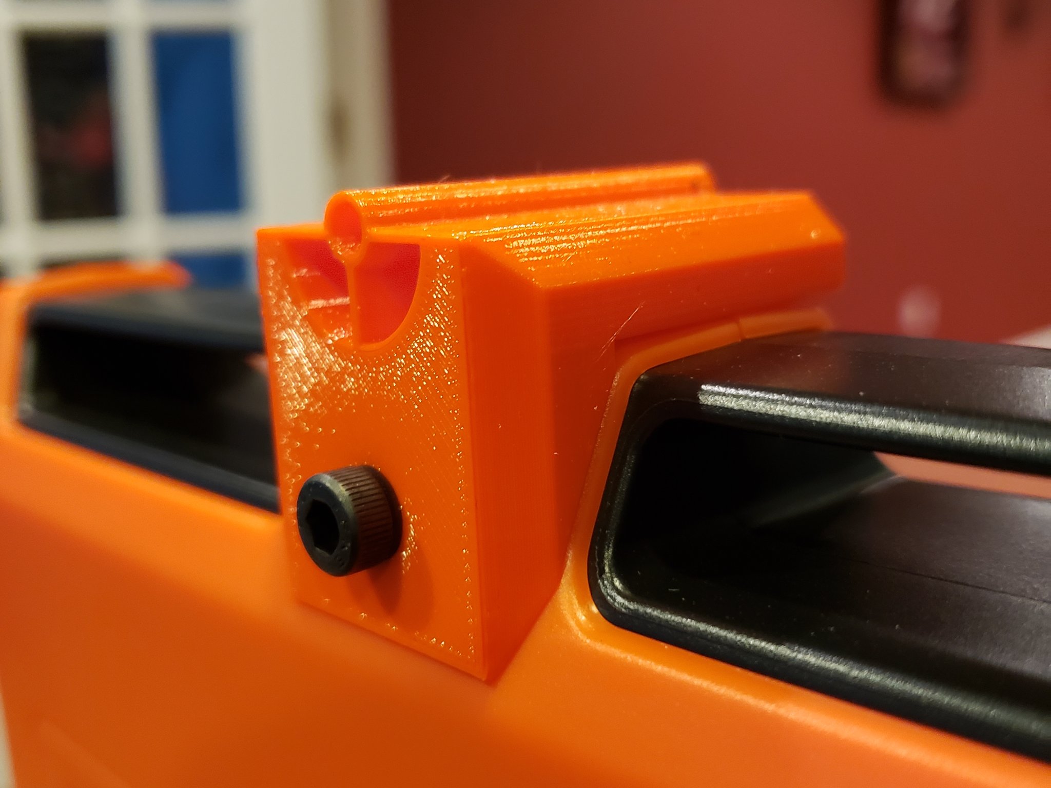 Giá đỡ ngắm cho LabRadar hỗ trợ định hướng mục tiêu