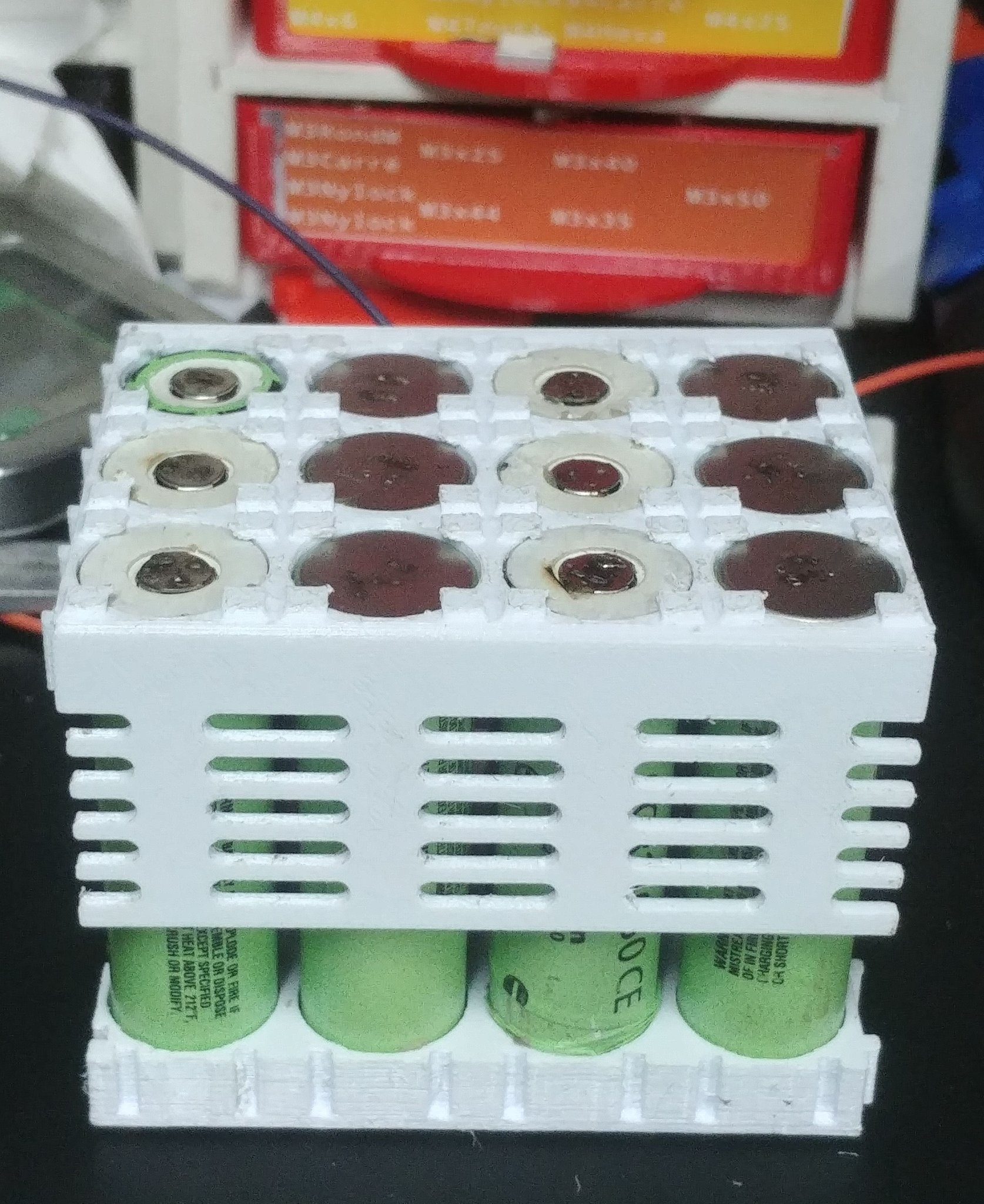 Cách ly pin 18650 tối ưu cho in FDM