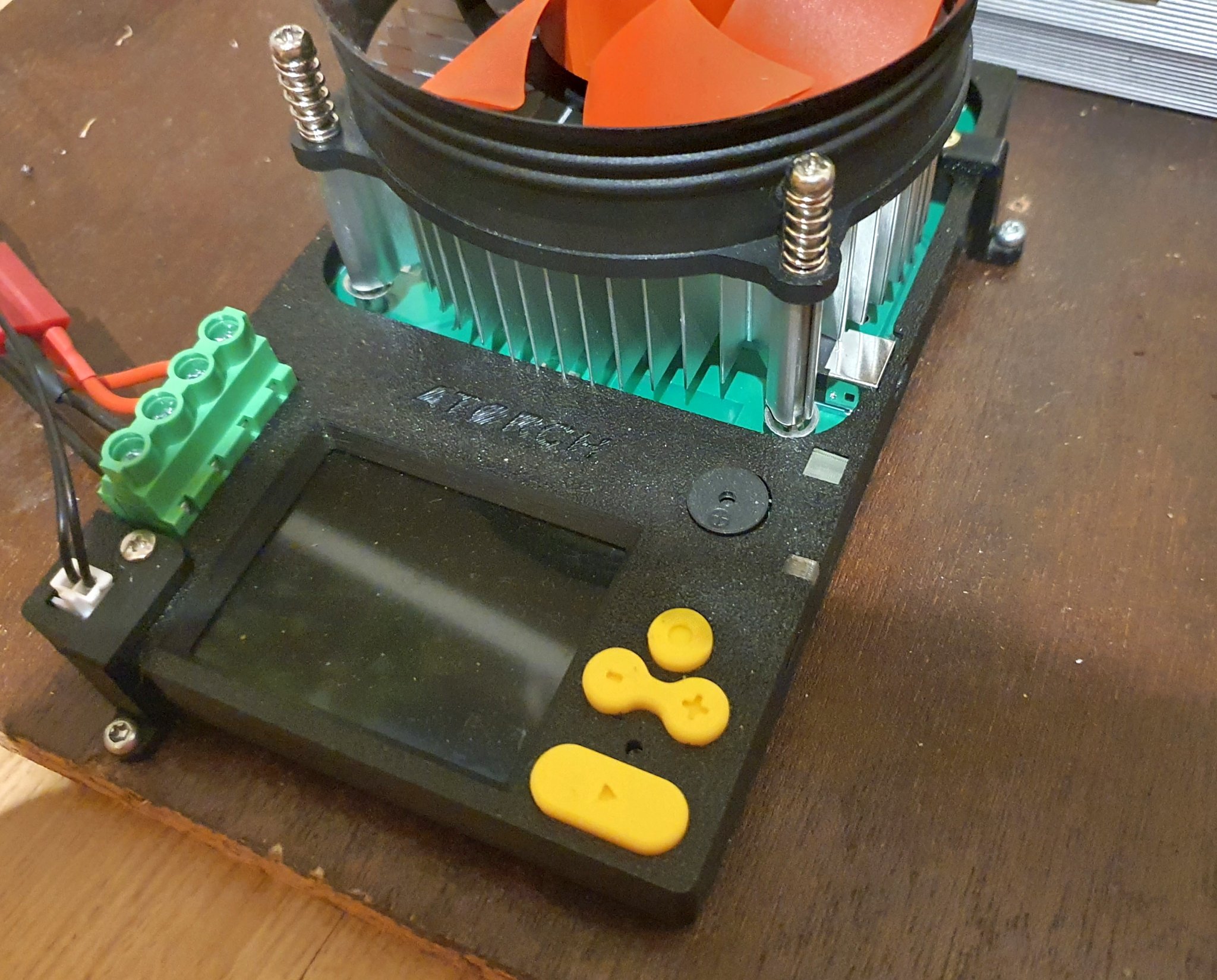 Chỉnh sửa vỏ tải điện tử Atorch DL24 cho phiên bản BT LED