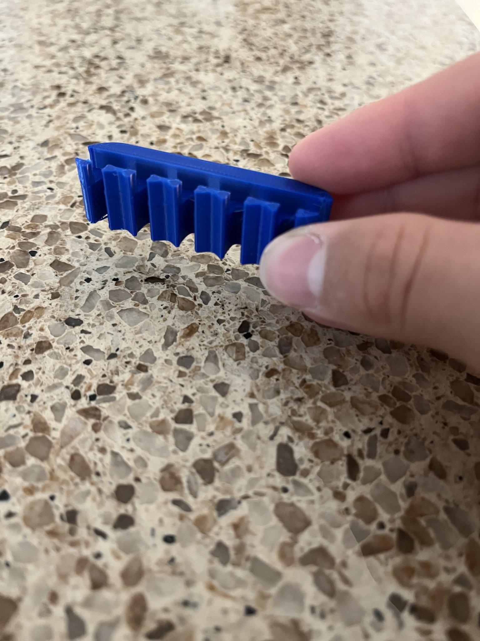 Giá đỡ cáp USB-C và Lightning cho thiết bị Apple