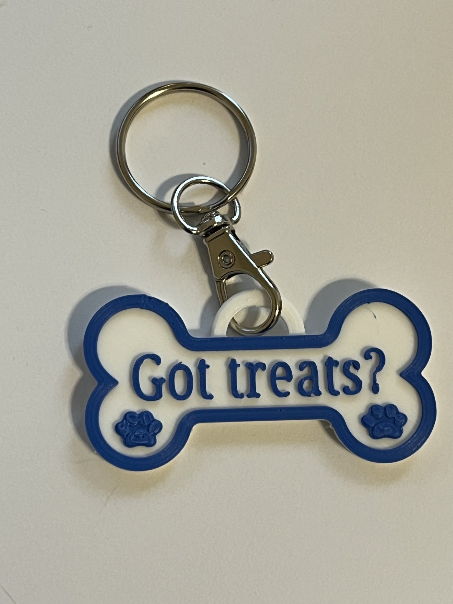 Mặt thẻ chó Got Treats với vòng cố định