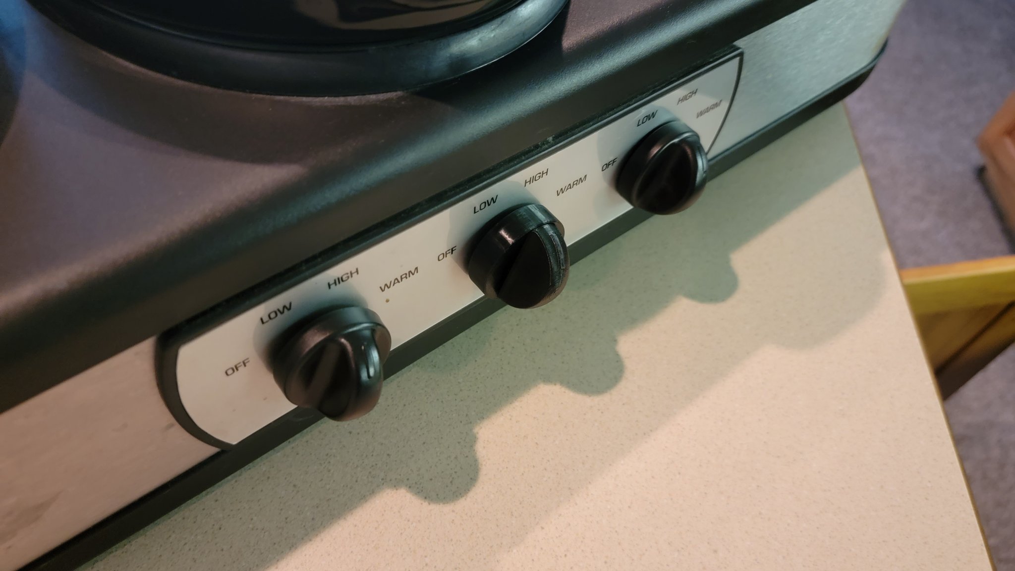 Núm thay thế cho nồi chậm Bella Triple