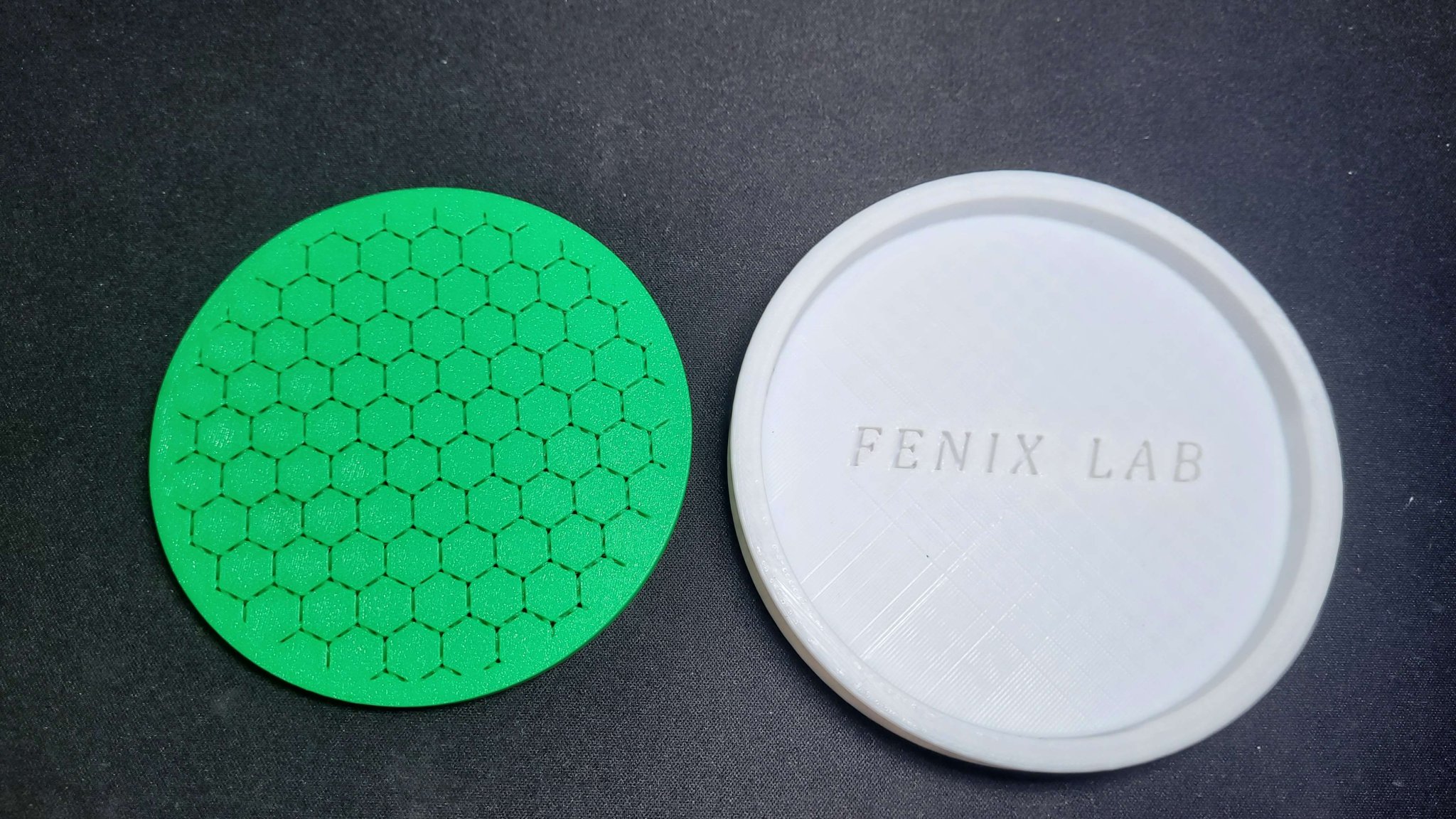 Đế ly với họa tiết Nasa