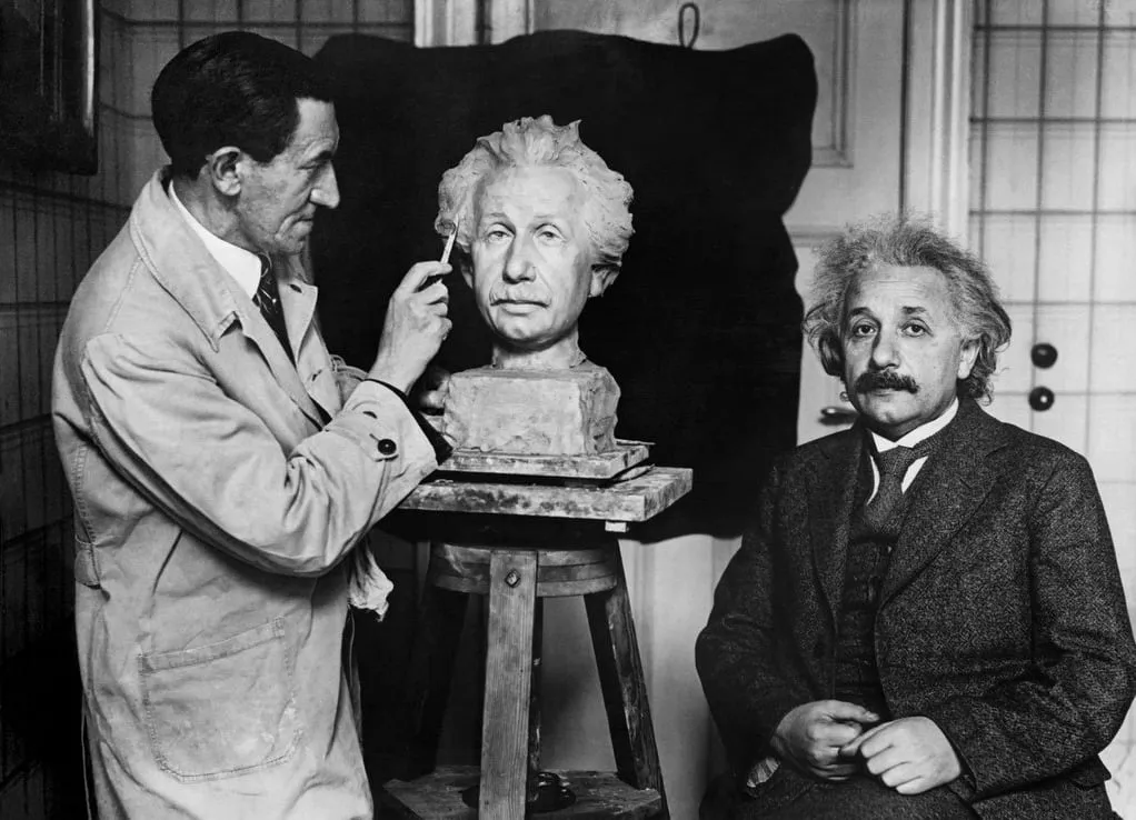 Tượng bán thân Albert Einstein quét 3D từ Usher Gallery