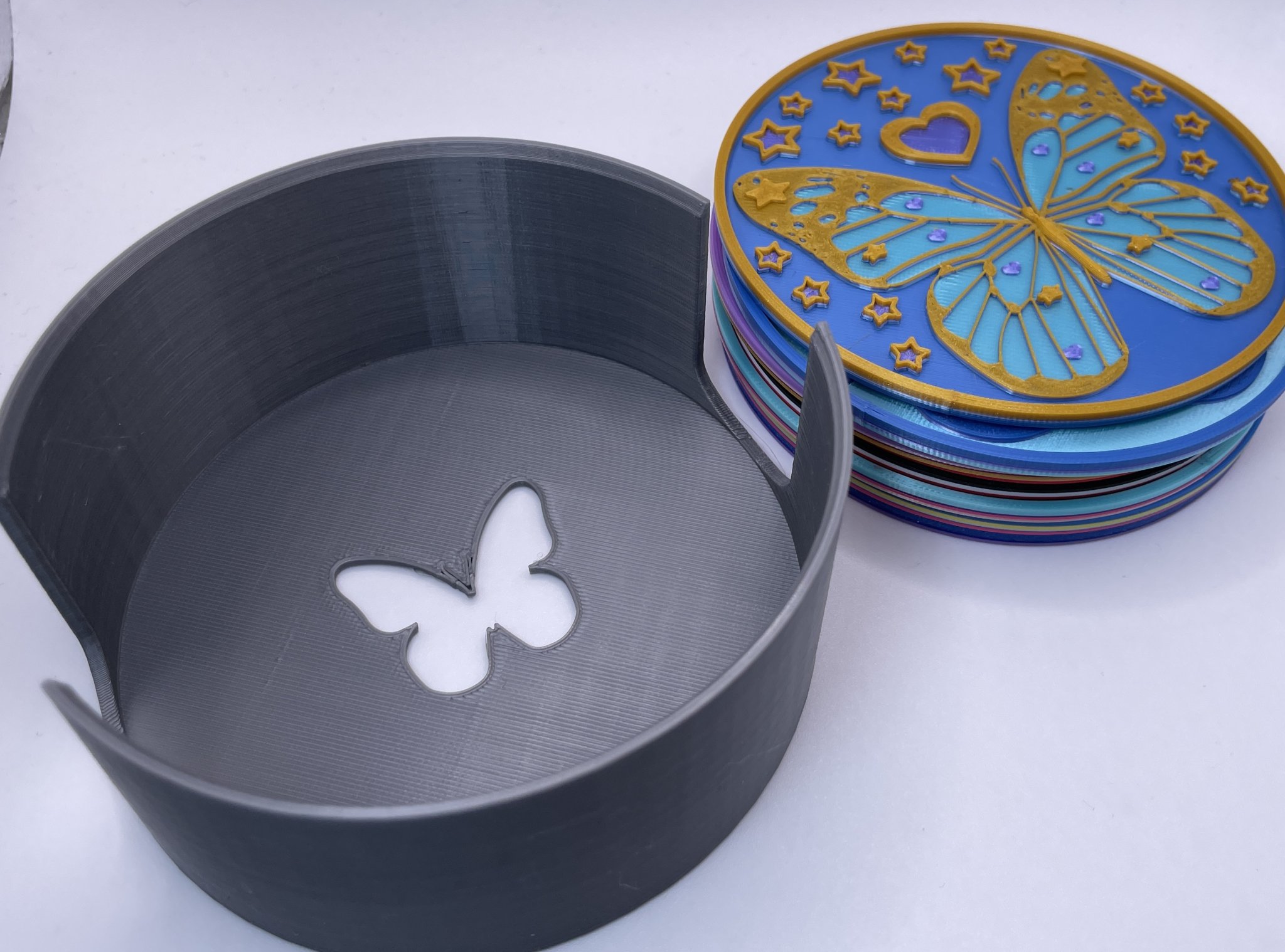 Giá đỡ lót ly 3D với thiết kế ngôi sao và bướm