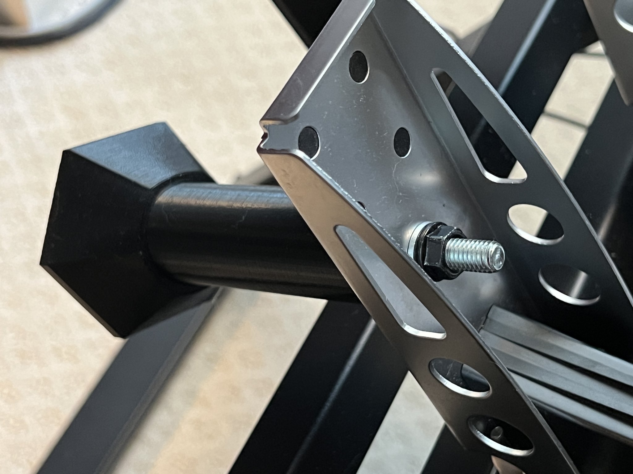 Giá đỡ chân cho bàn đạp Fanatec CSL