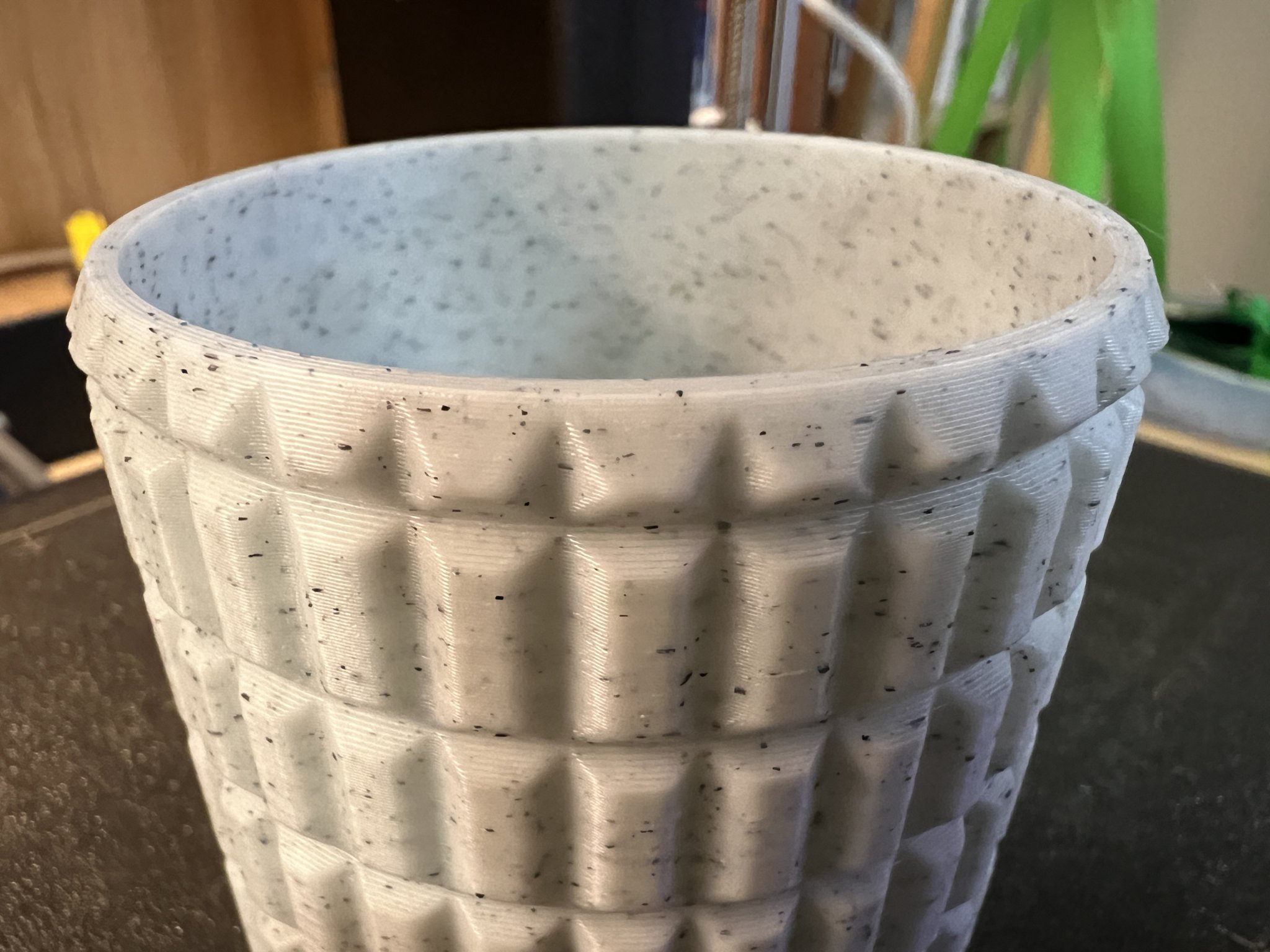 Chậu cây hình học độc đáo cho không gian sống